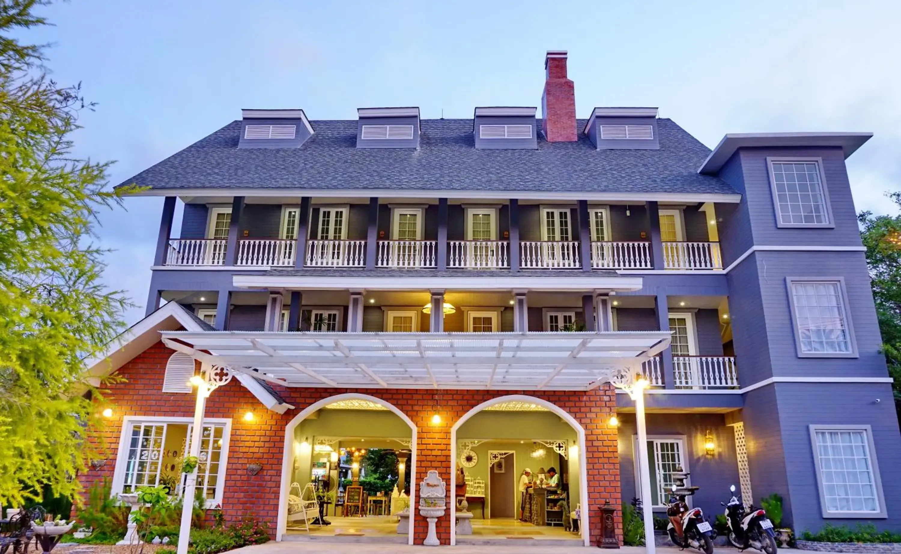 Lobby or reception in Perennial Resort Lobby or reception in Perennial Resort