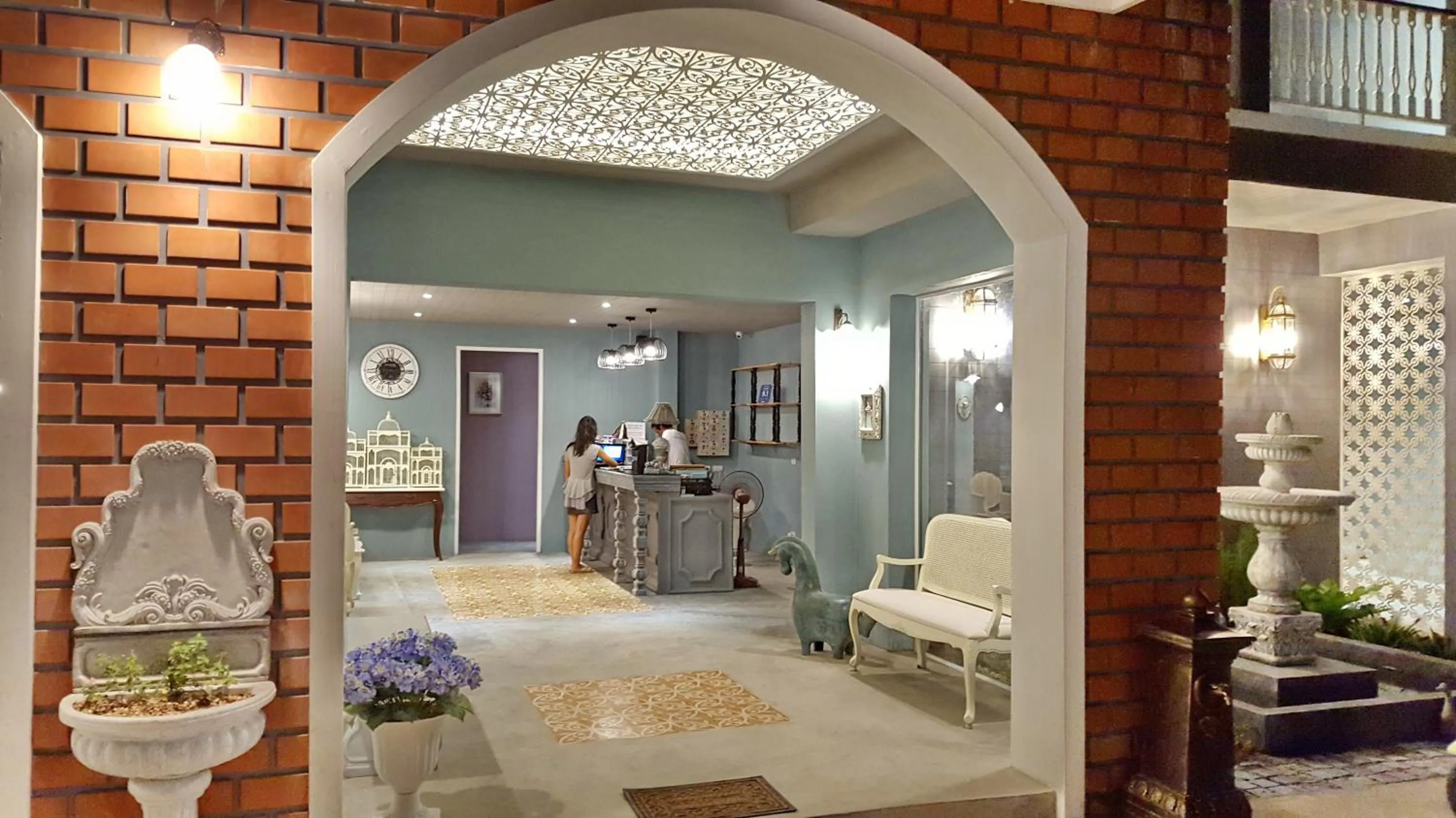 Facade/entrance in Perennial Resort