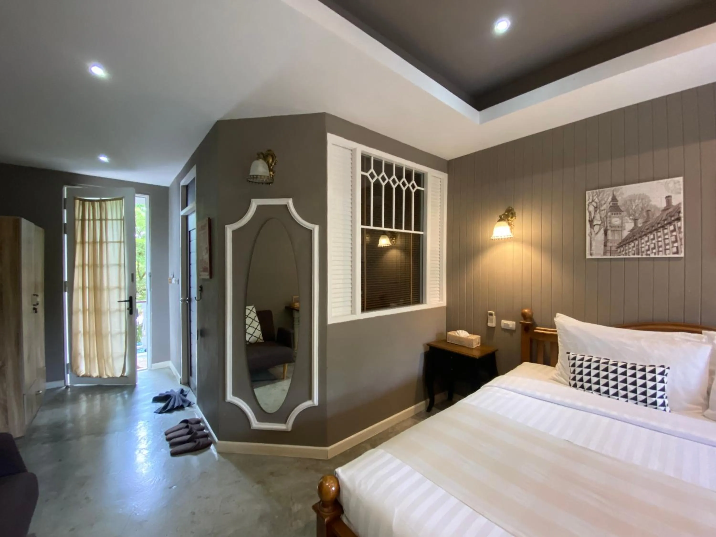 Bedroom, Bed in Perennial Resort