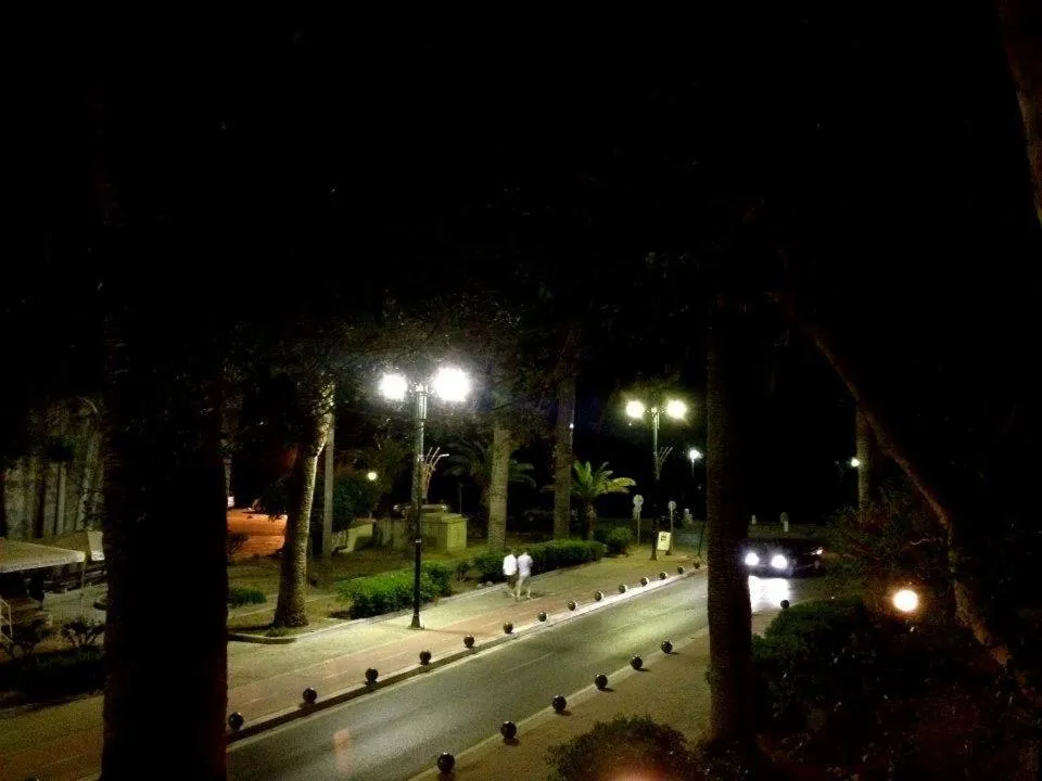 Area and facilities in Nitsa Rooms