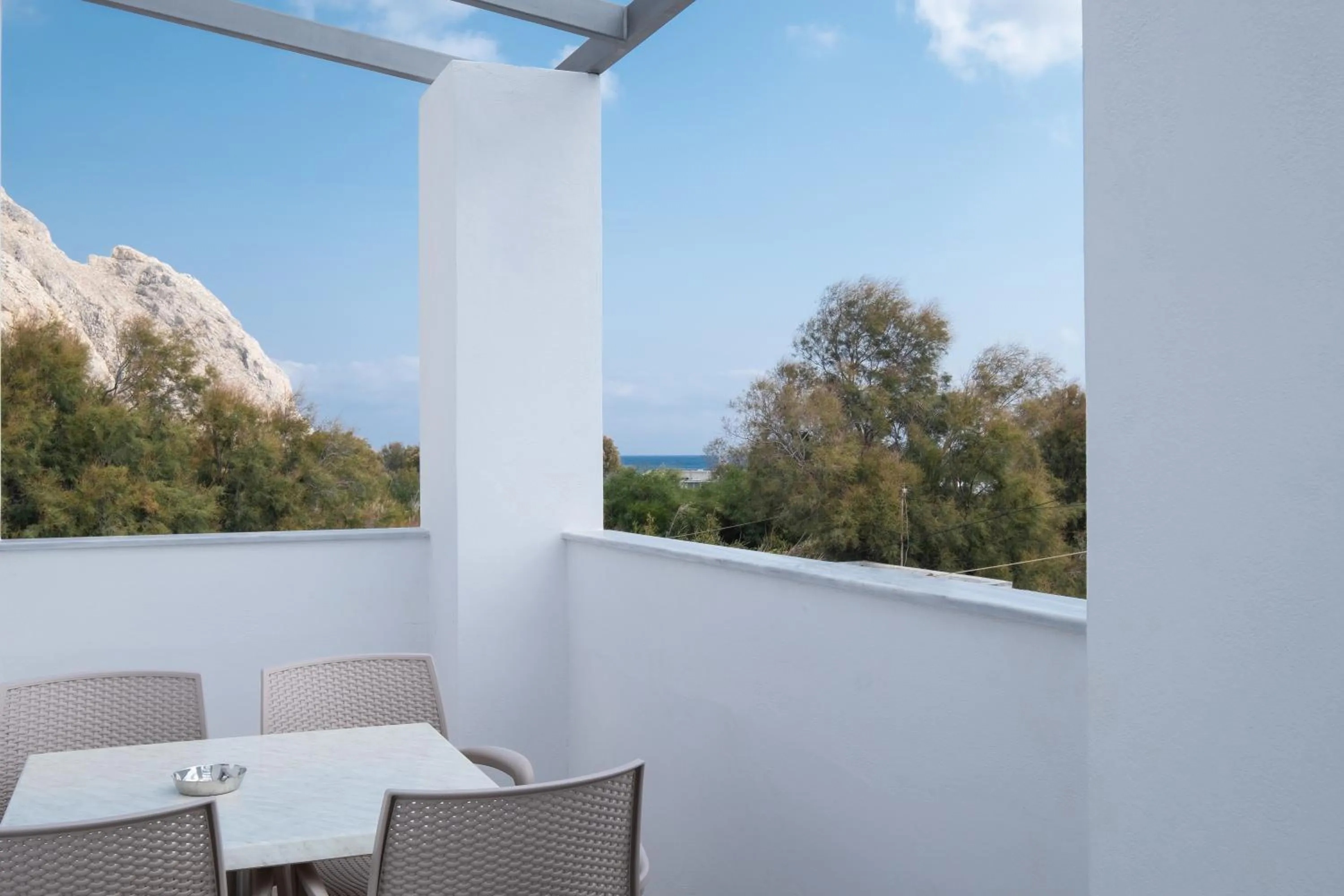 Balcony/Terrace in Tristhenia