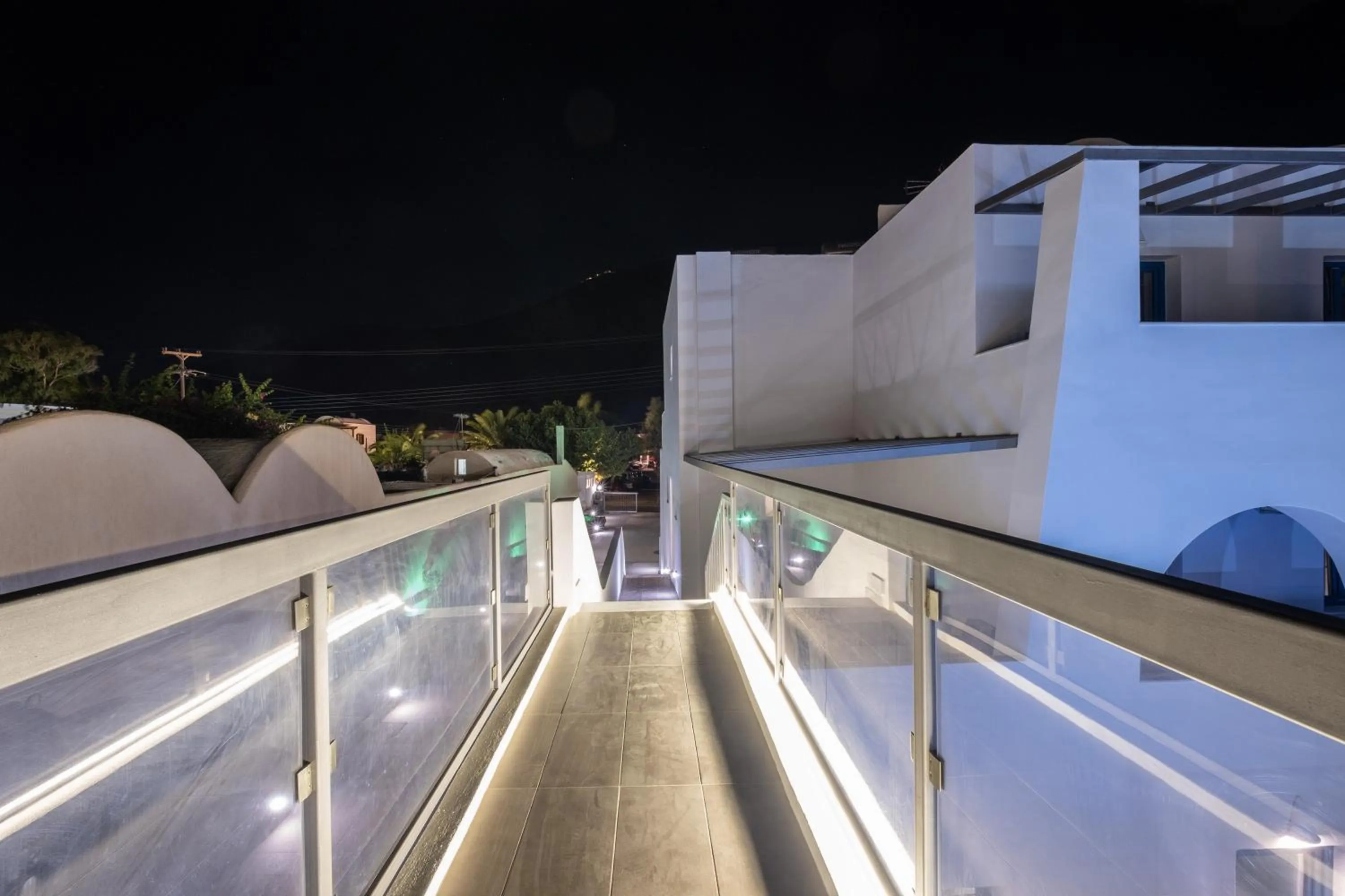 Property building in Tristhenia