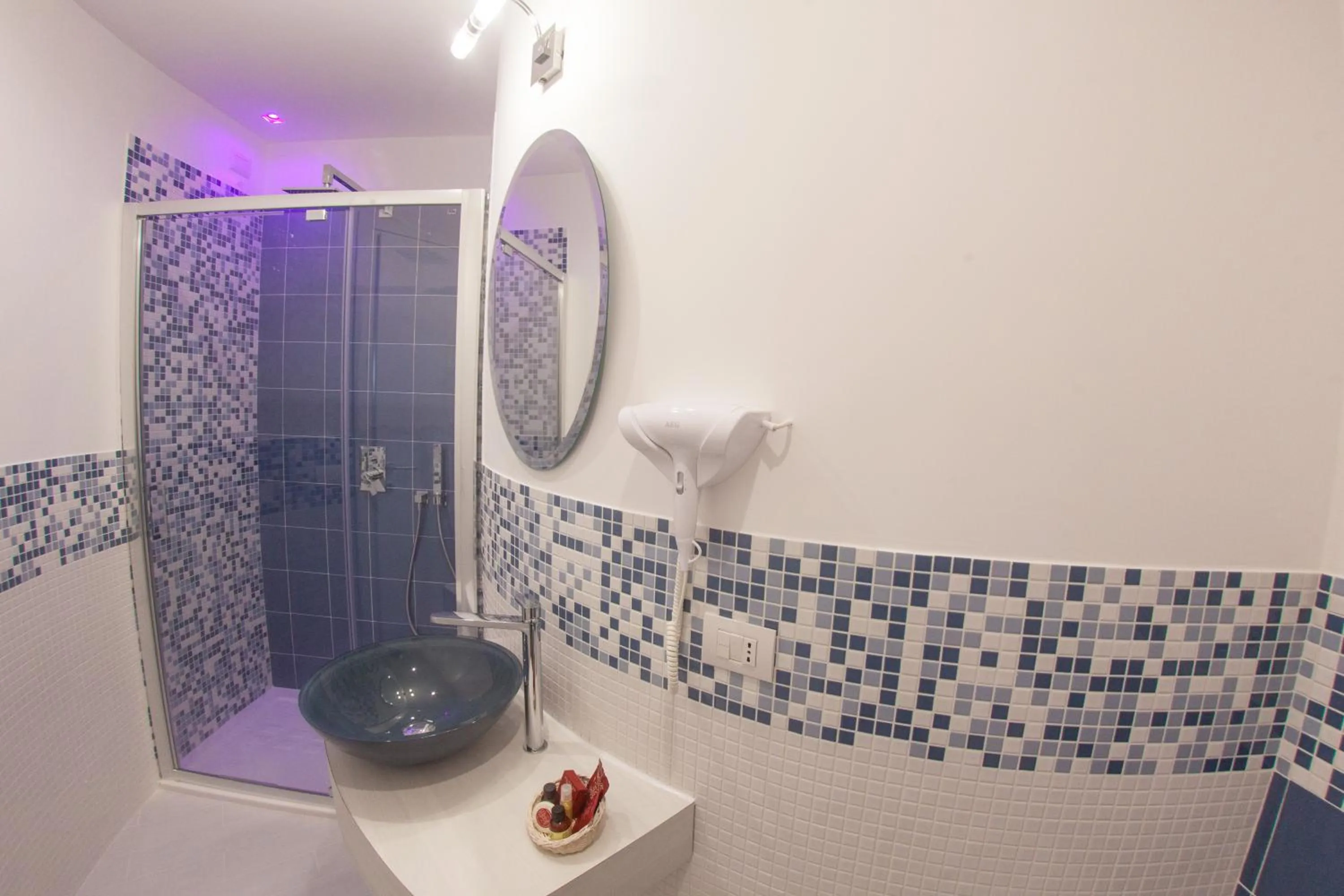 Bathroom in 319 al Duomo