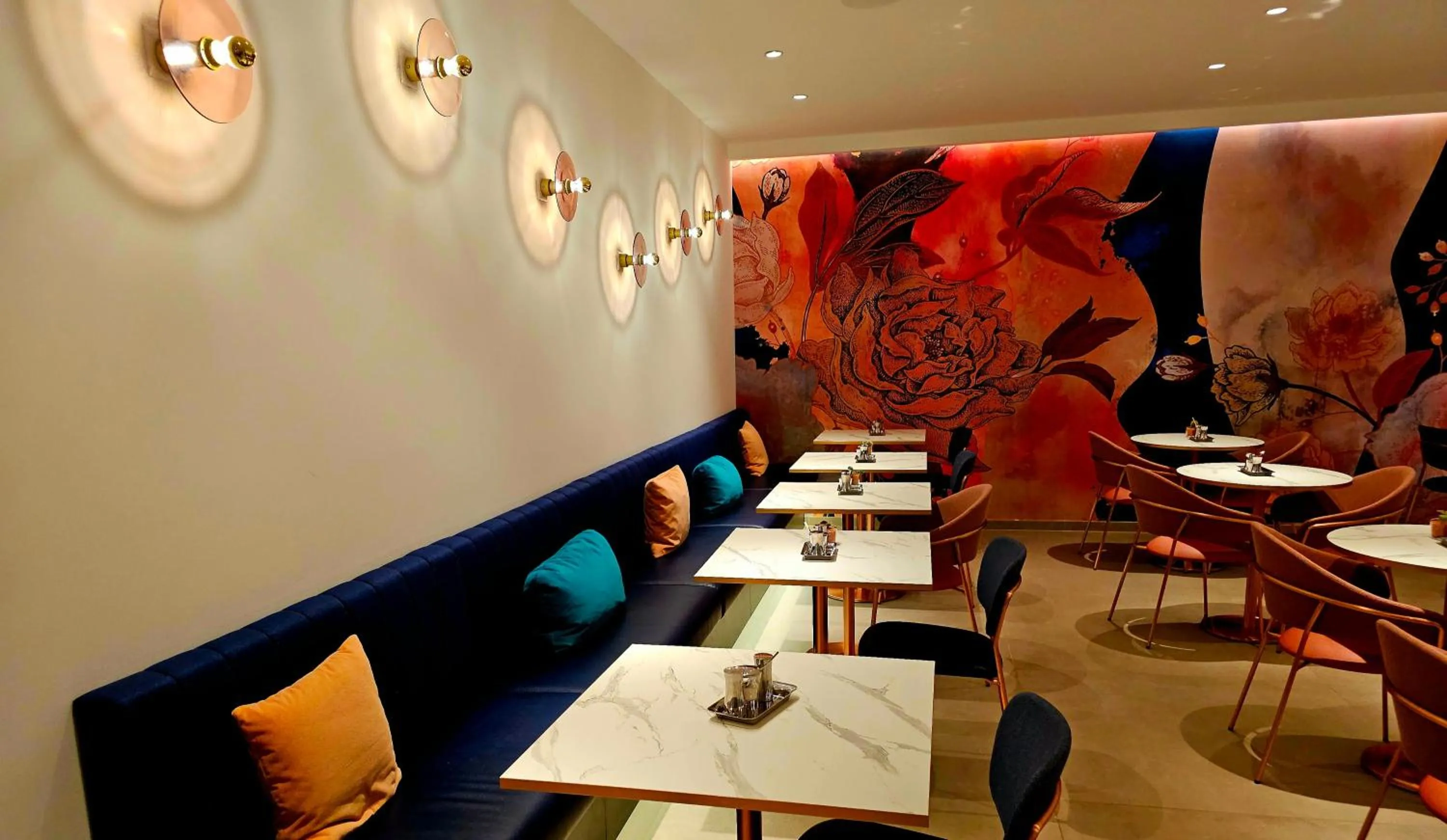 Breakfast in Aparthotel Adagio Genève Mont-Blanc