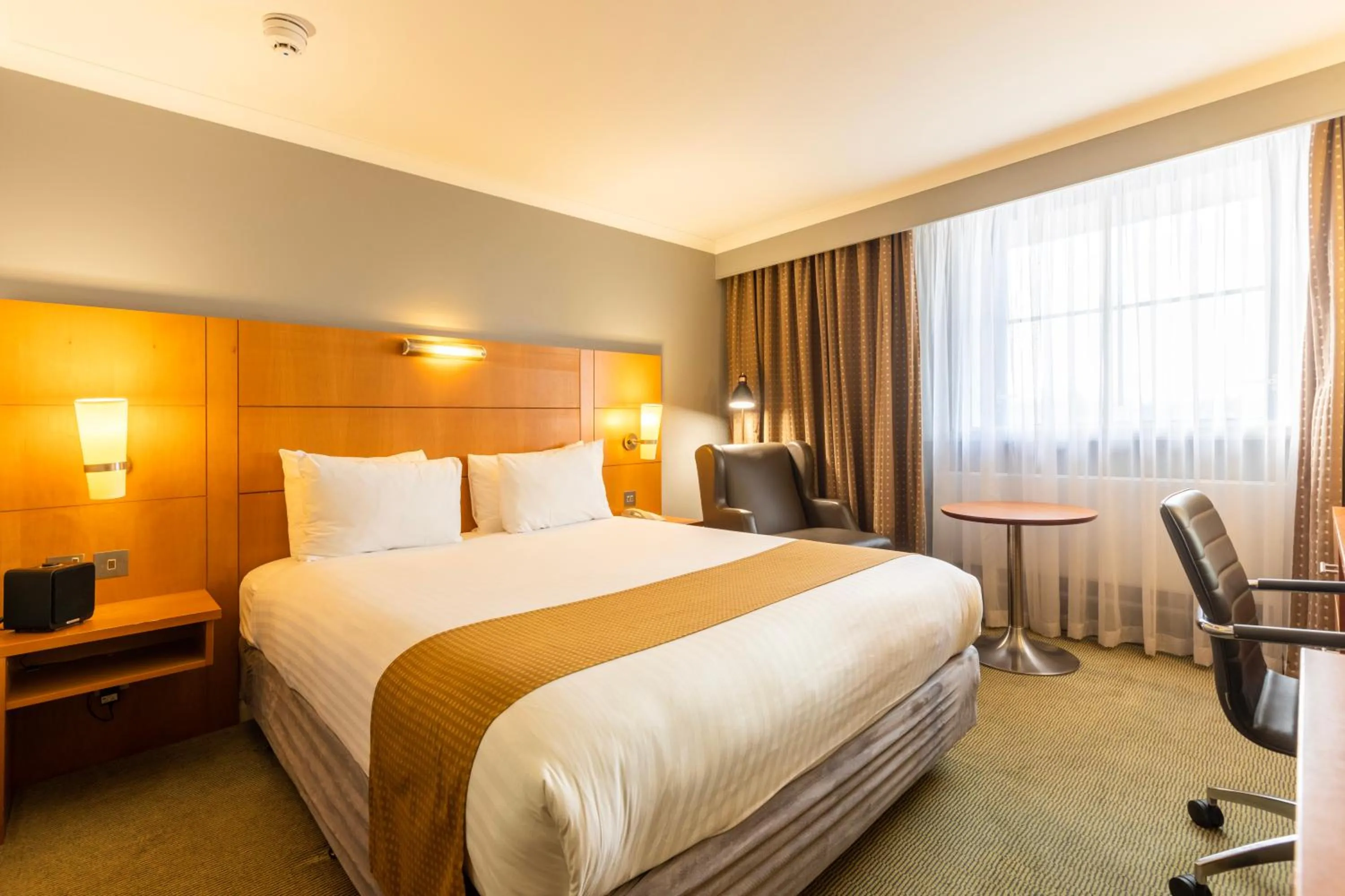 Bed in Holiday Inn London Sutton by IHG