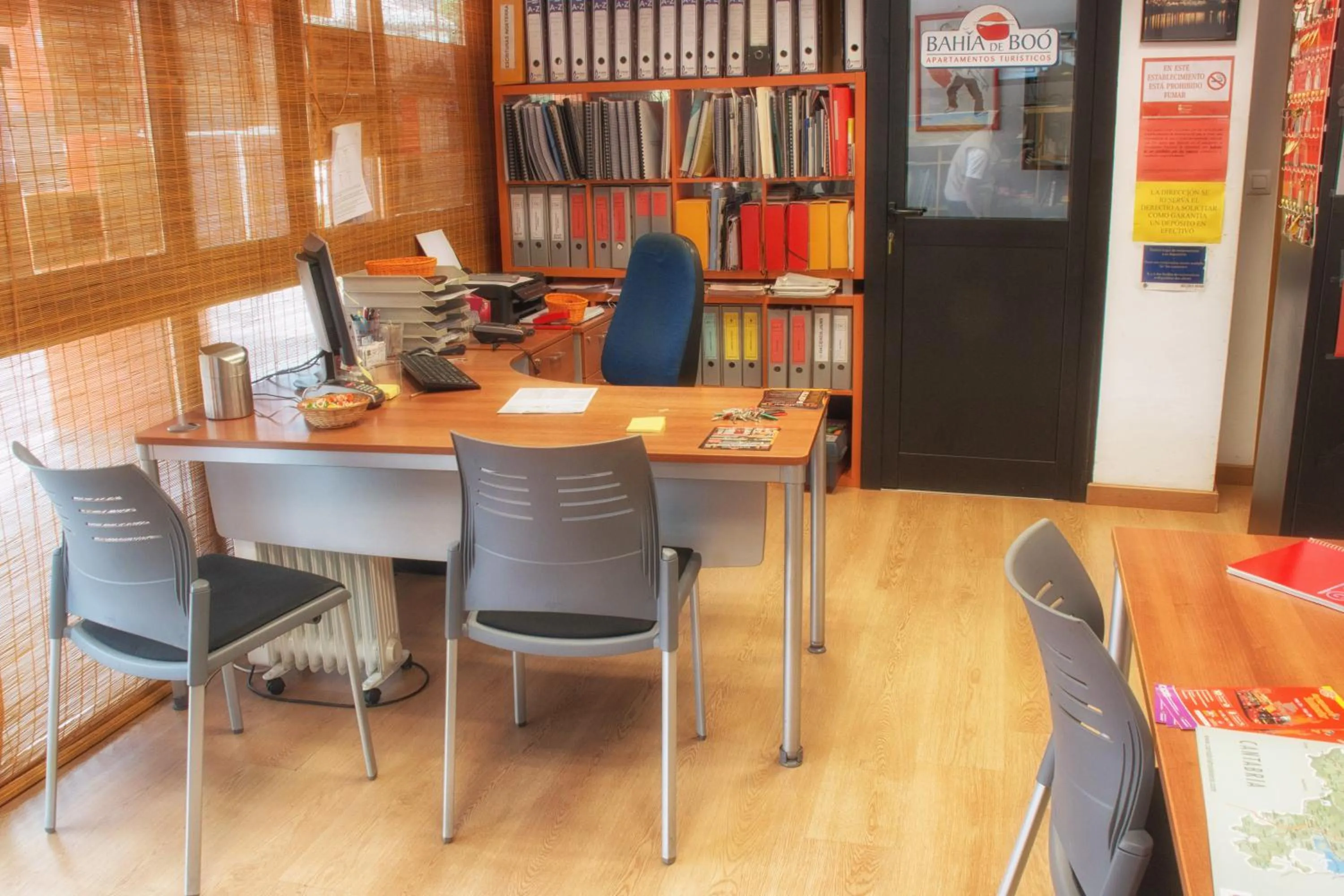 Lobby or reception in Apartamentos Bahía de Boó