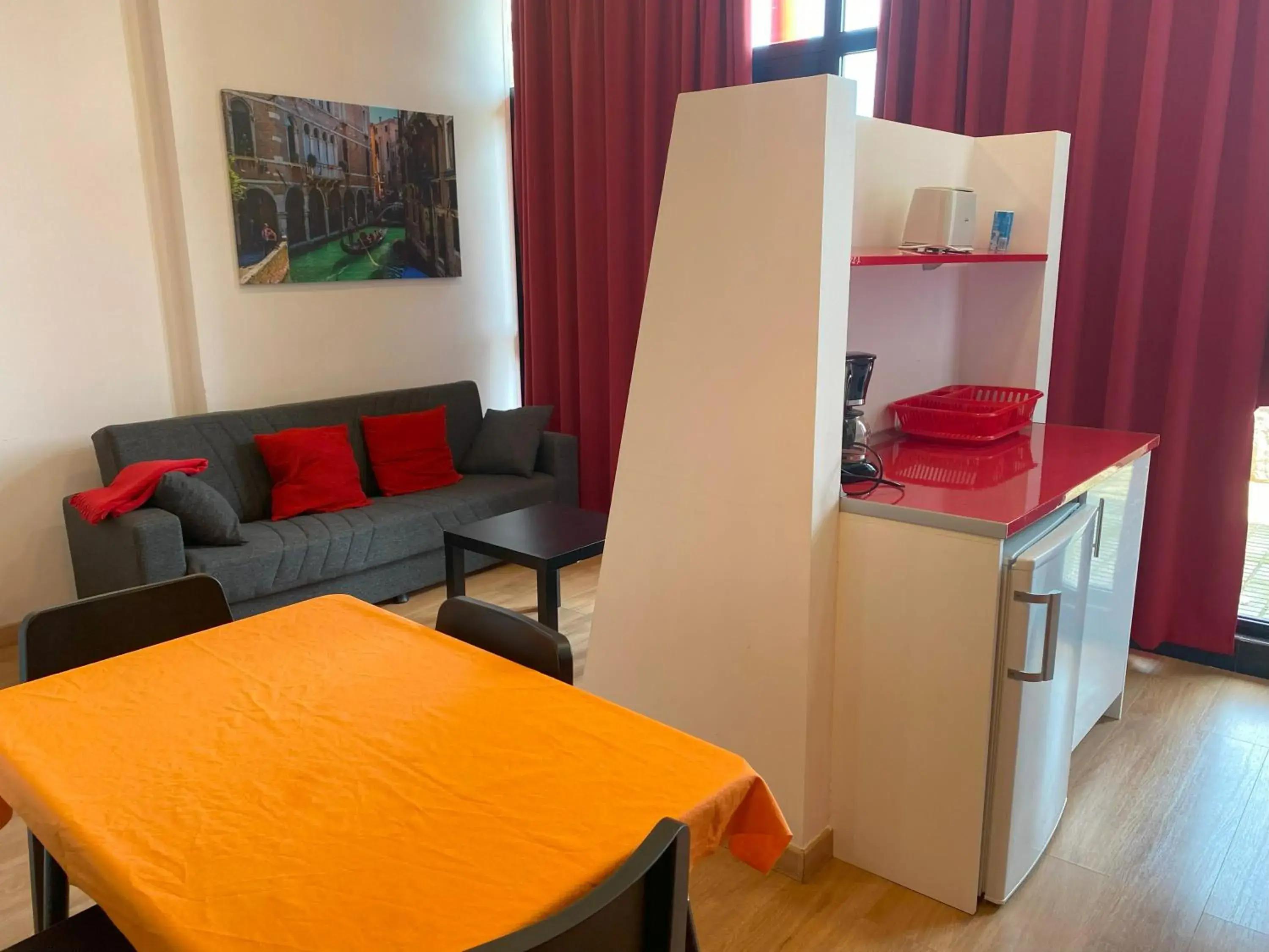 Studio - Split Level in Apartamentos Bahía de Boó Studio - Split Level in Apartamentos Bahía de Boó