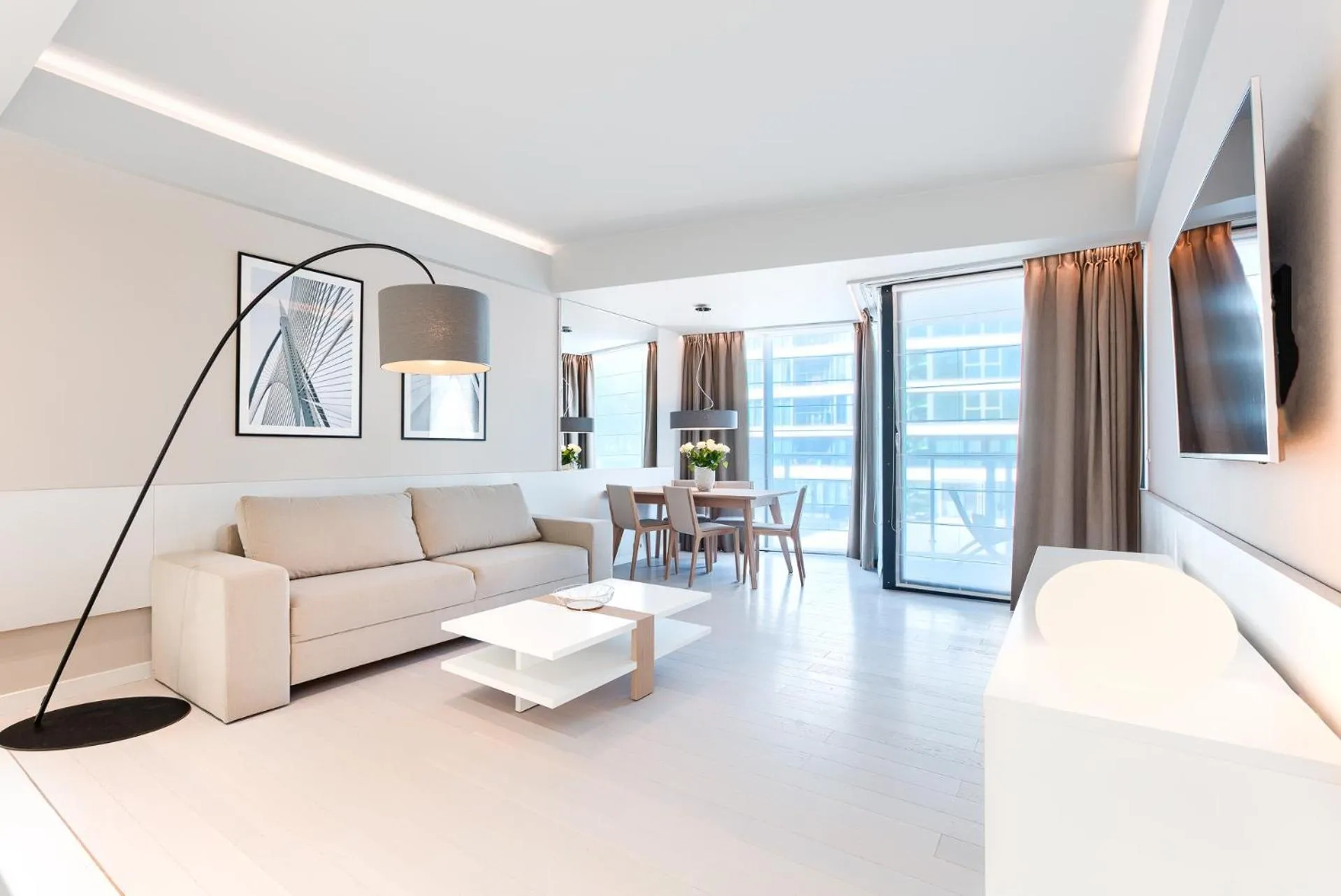 Communal lounge/ TV room in Dune Resort Mielno - B