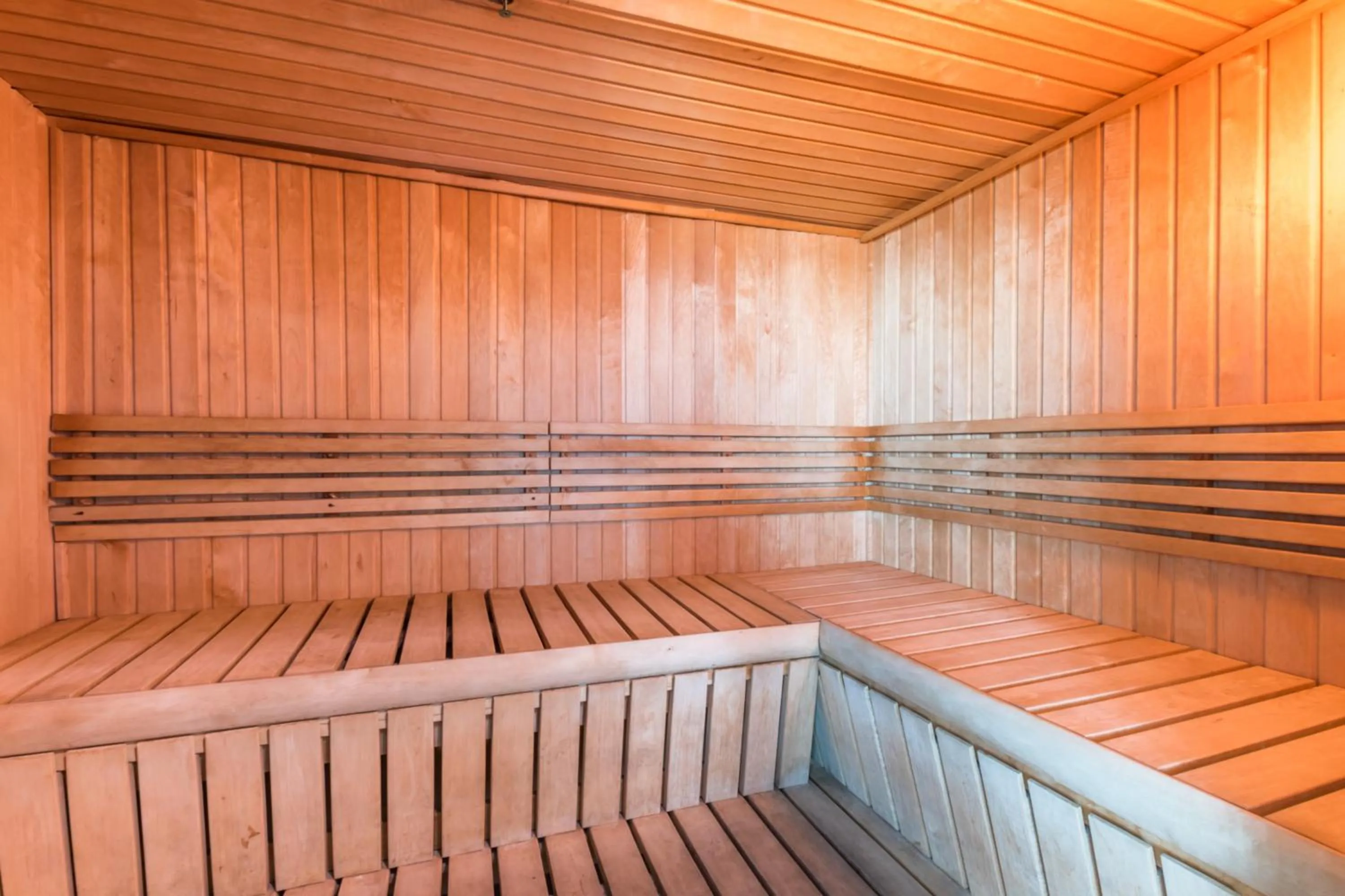 Sauna in Crystal Shores West 202