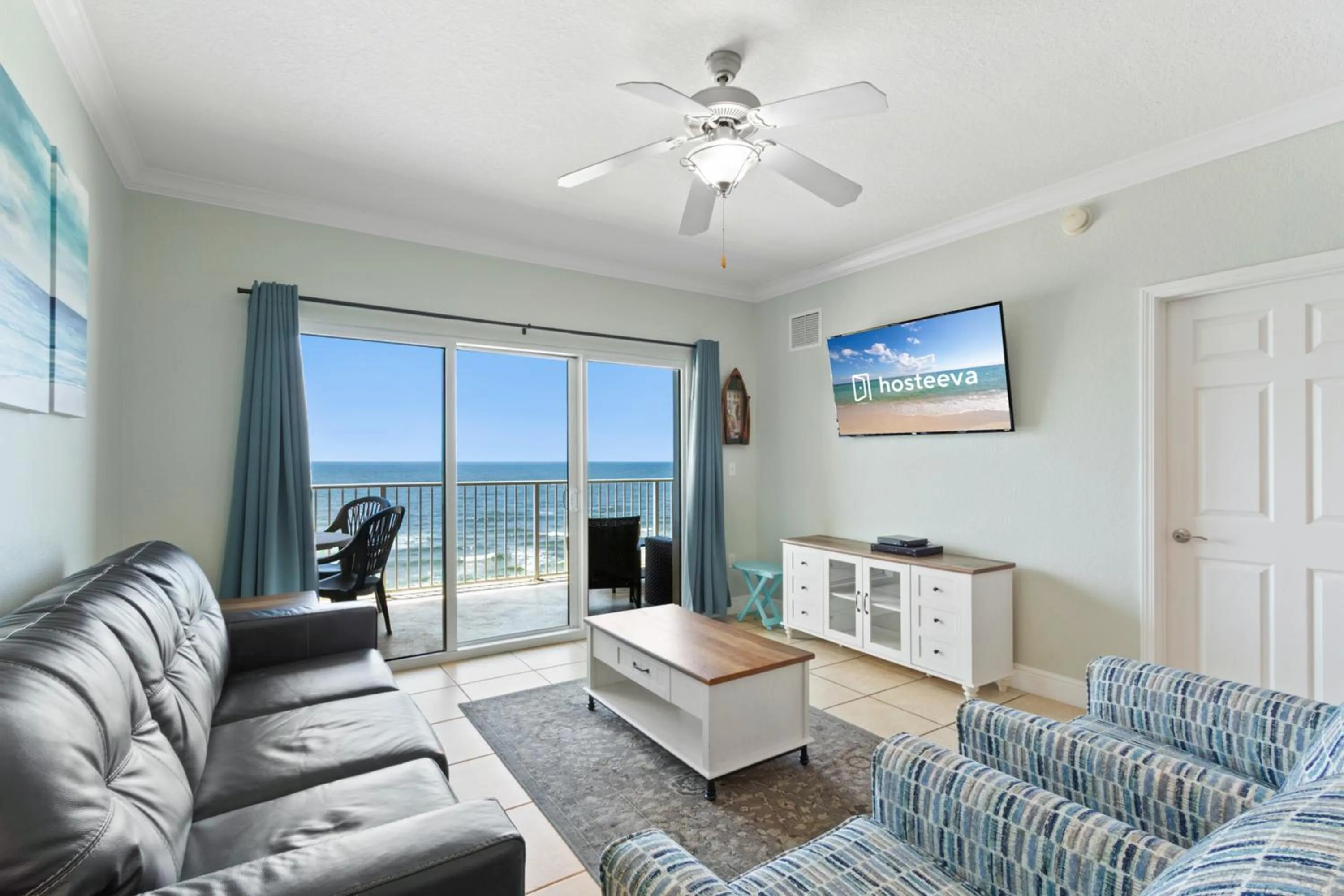 Living room in Crystal Shores West 202