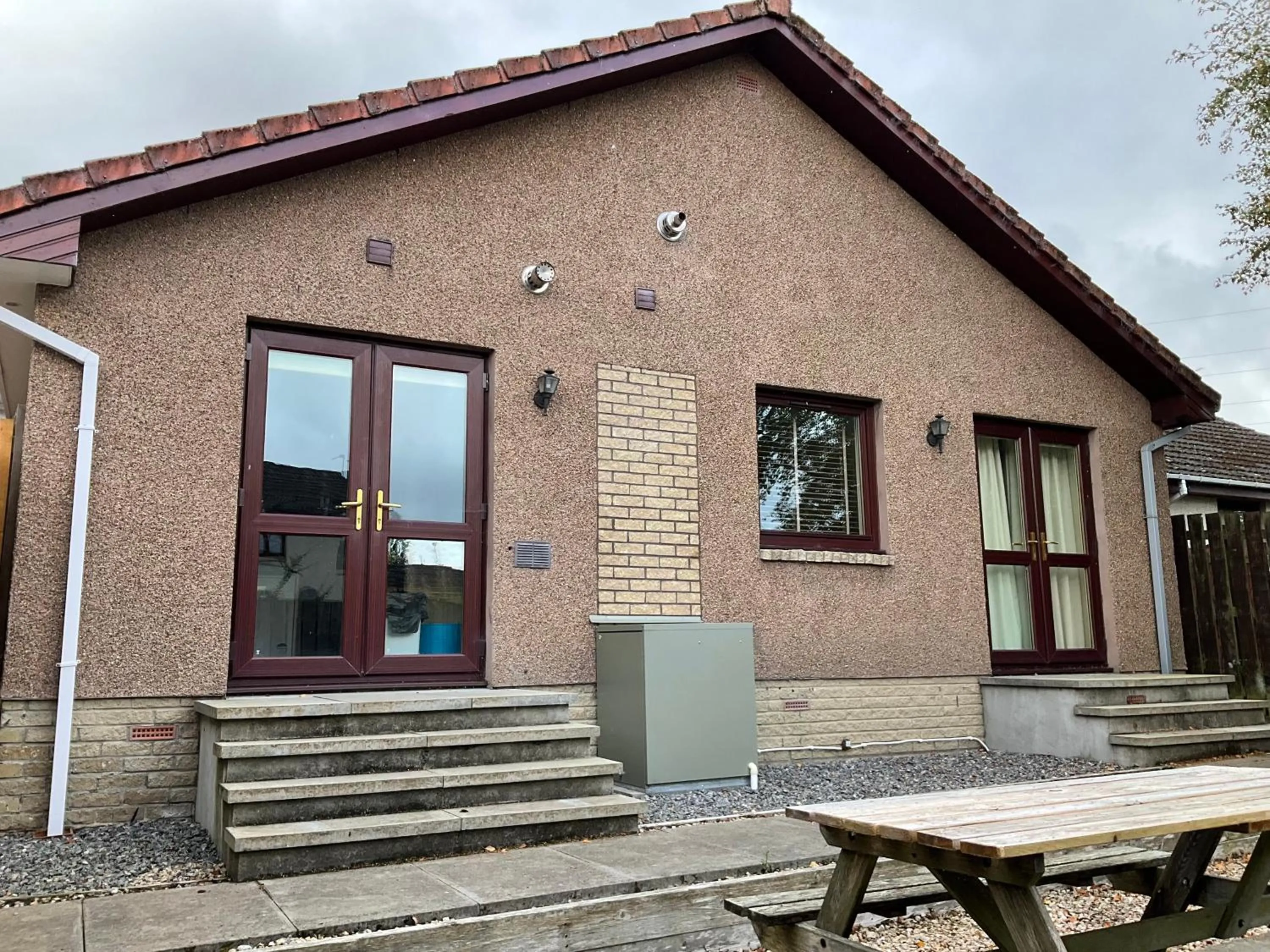 Four-Bedroom House - Stratherrick Free Parking