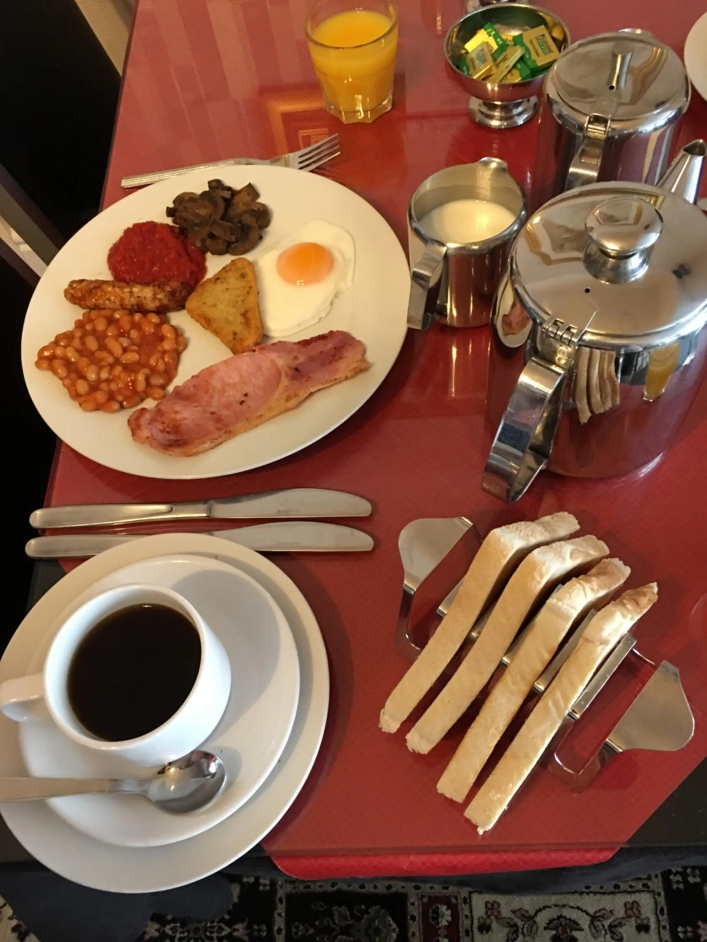 Breakfast in Glenheath Hotel