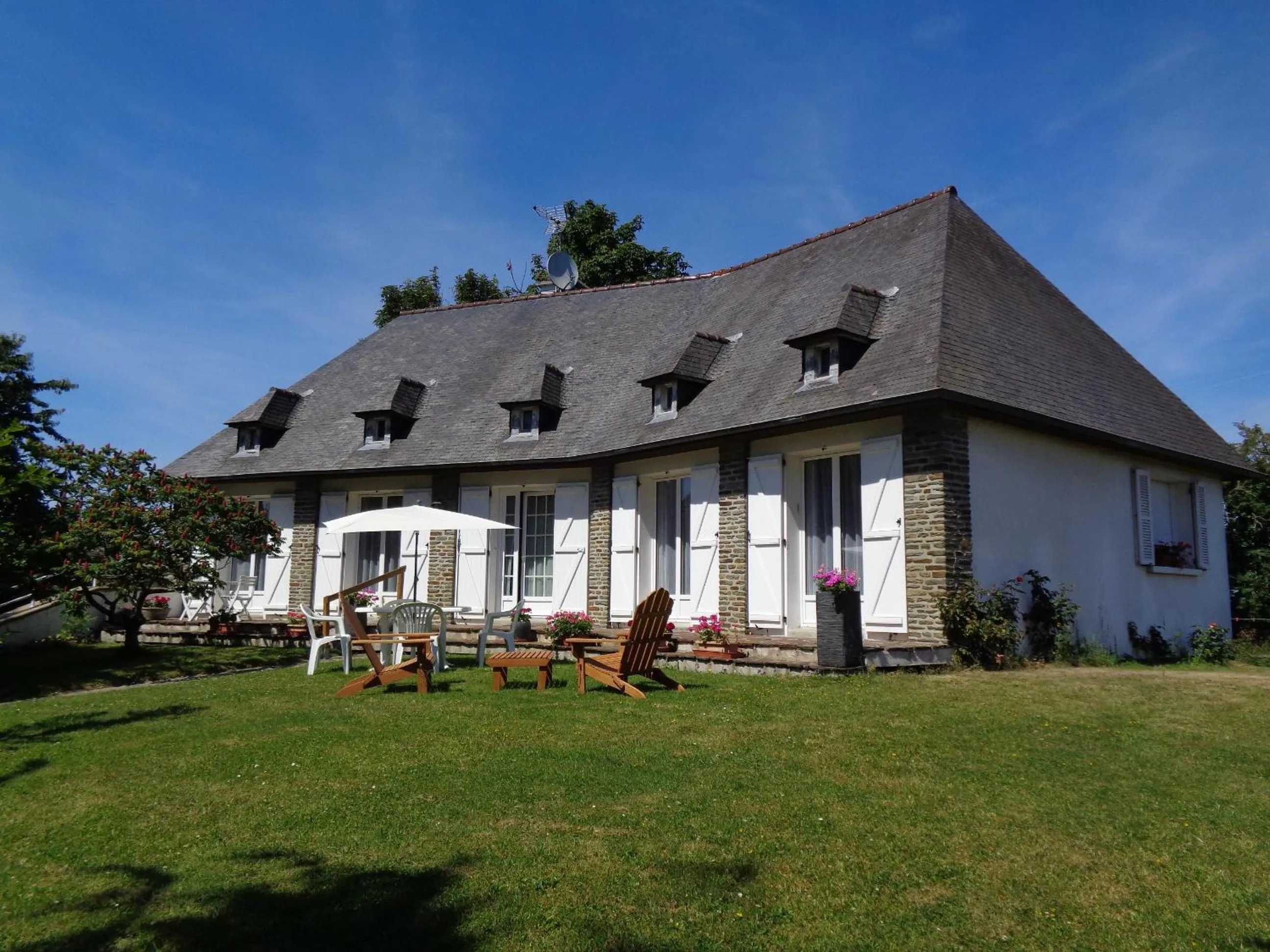 Property building in chambre d'hôte