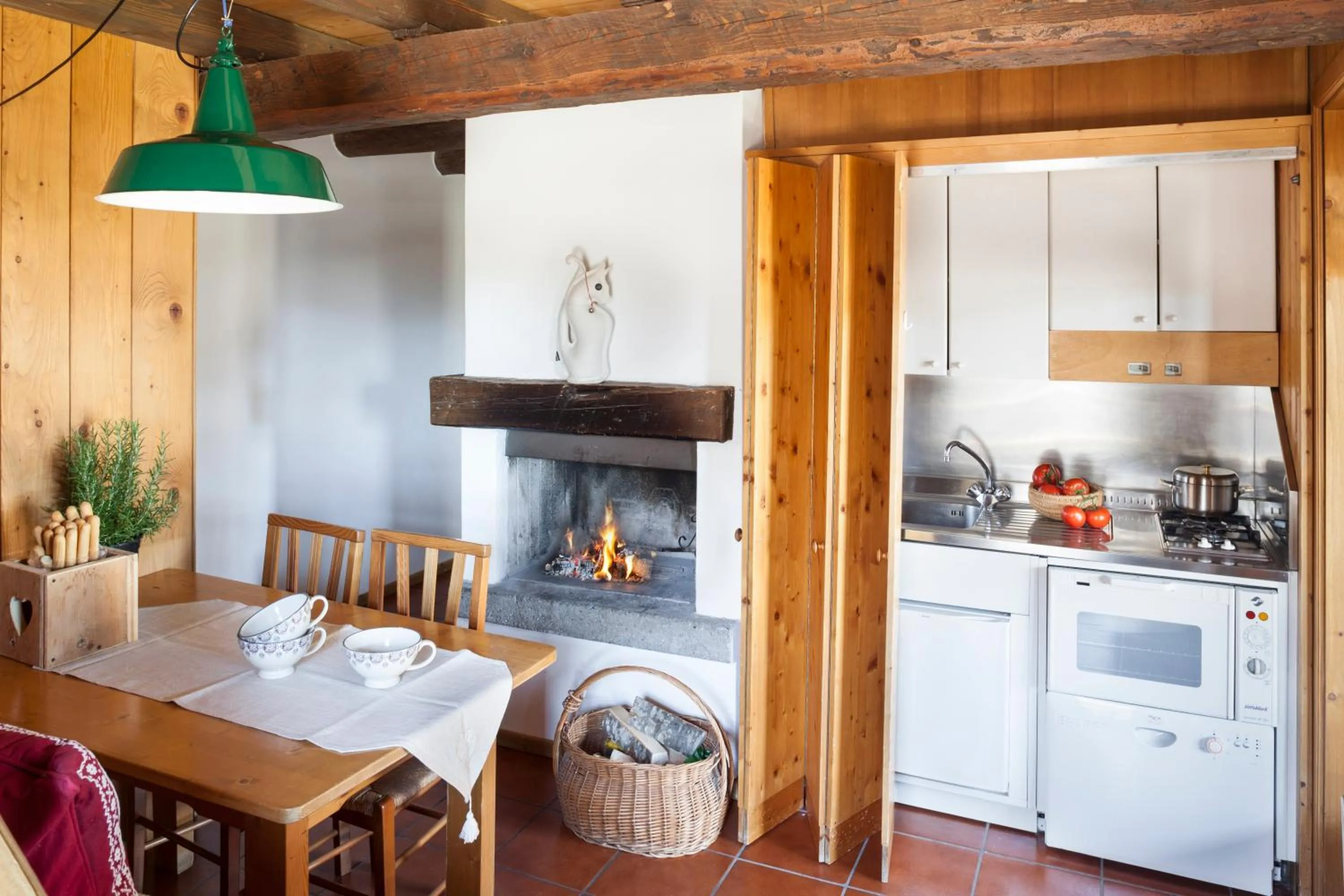 Kitchen or kitchenette in Albergo Diffuso Sauris in Sauris Di Sopra