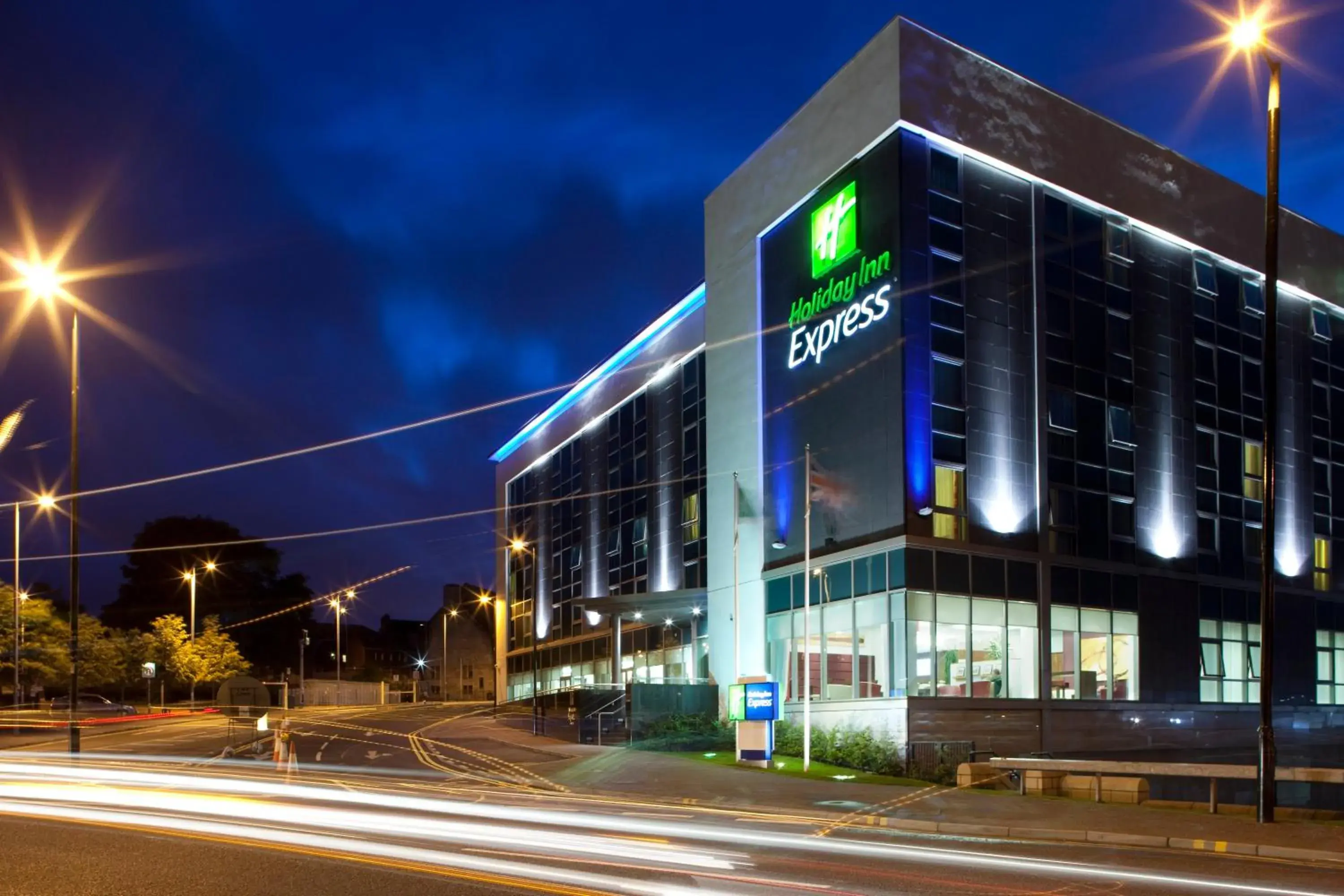 Property building in Holiday Inn Express Hamilton by IHG Property building in Holiday Inn Express Hamilton by IHG
