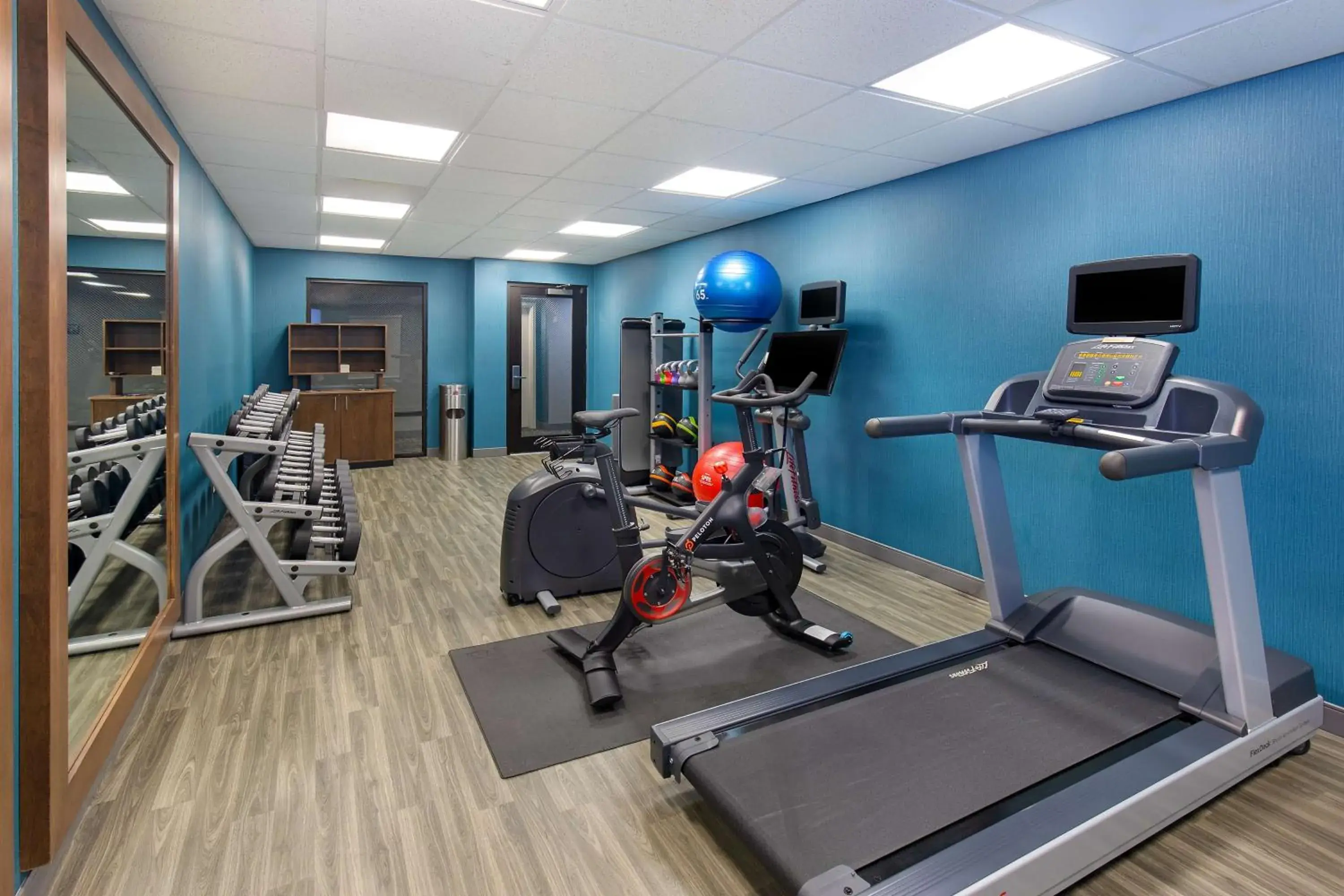 Fitness centre/facilities in Hampton Inn Selma Fitness centre/facilities in Hampton Inn Selma