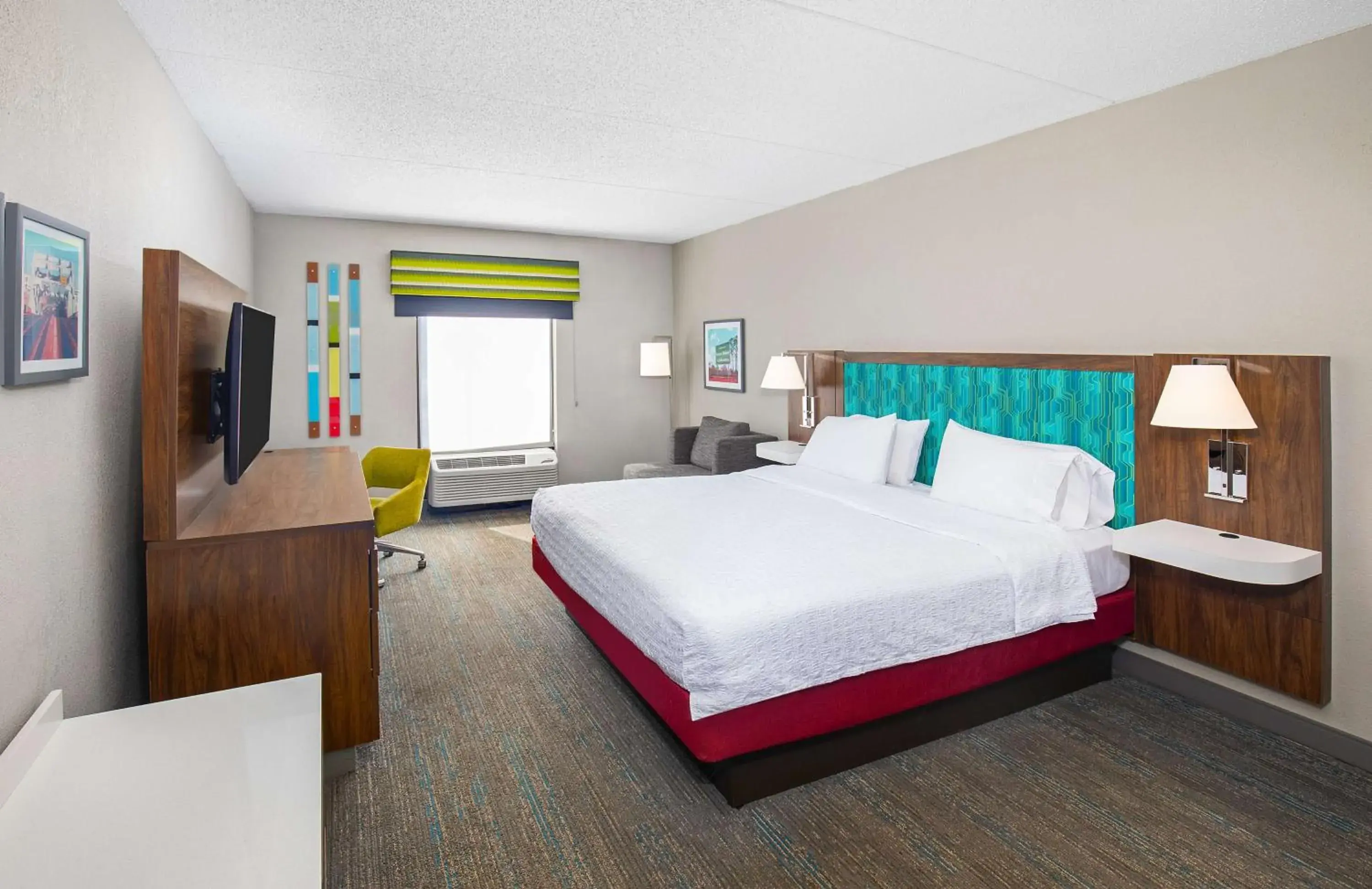 Bed in Hampton Inn Selma Bed in Hampton Inn Selma