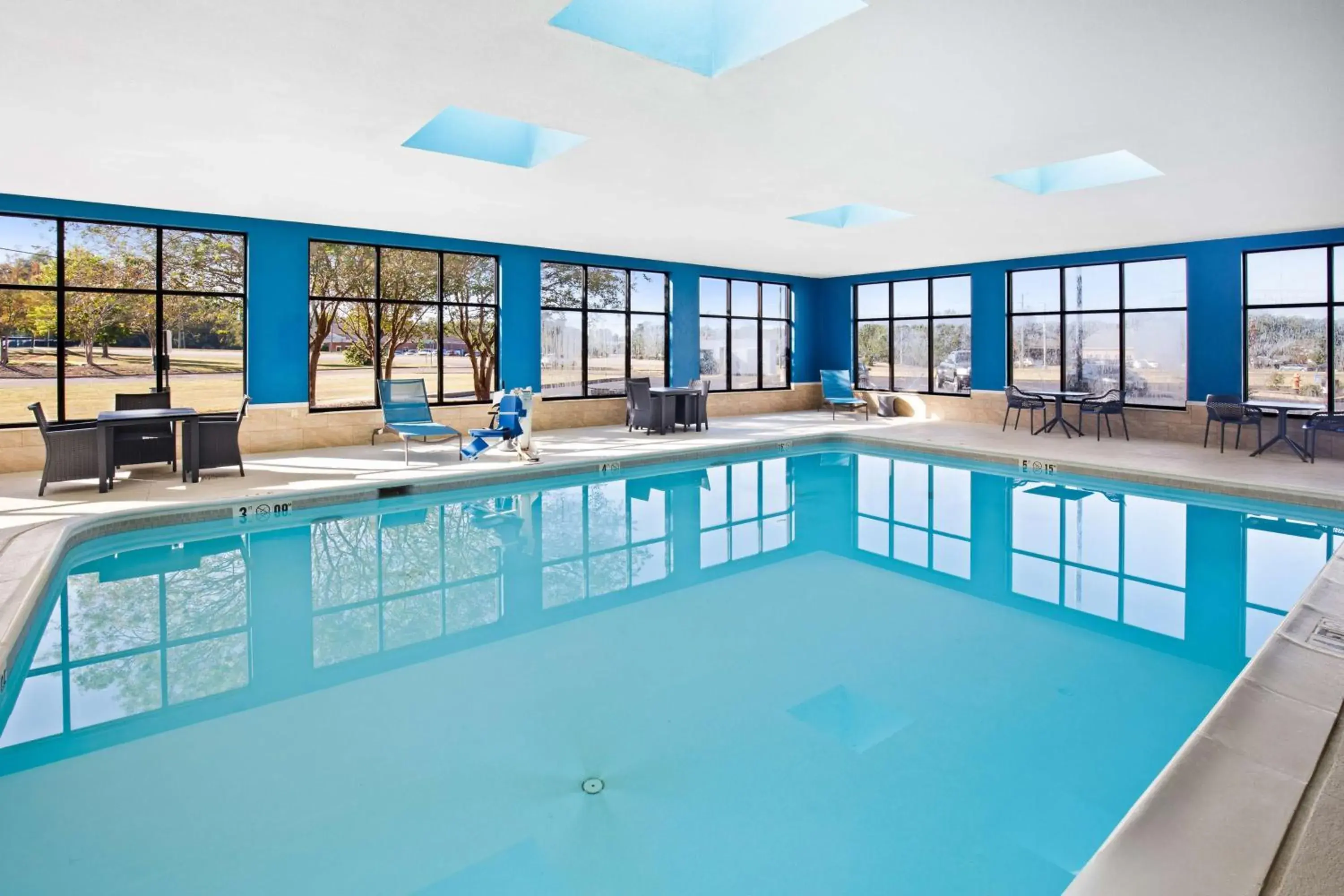 Pool view in Hampton Inn Selma Pool view in Hampton Inn Selma