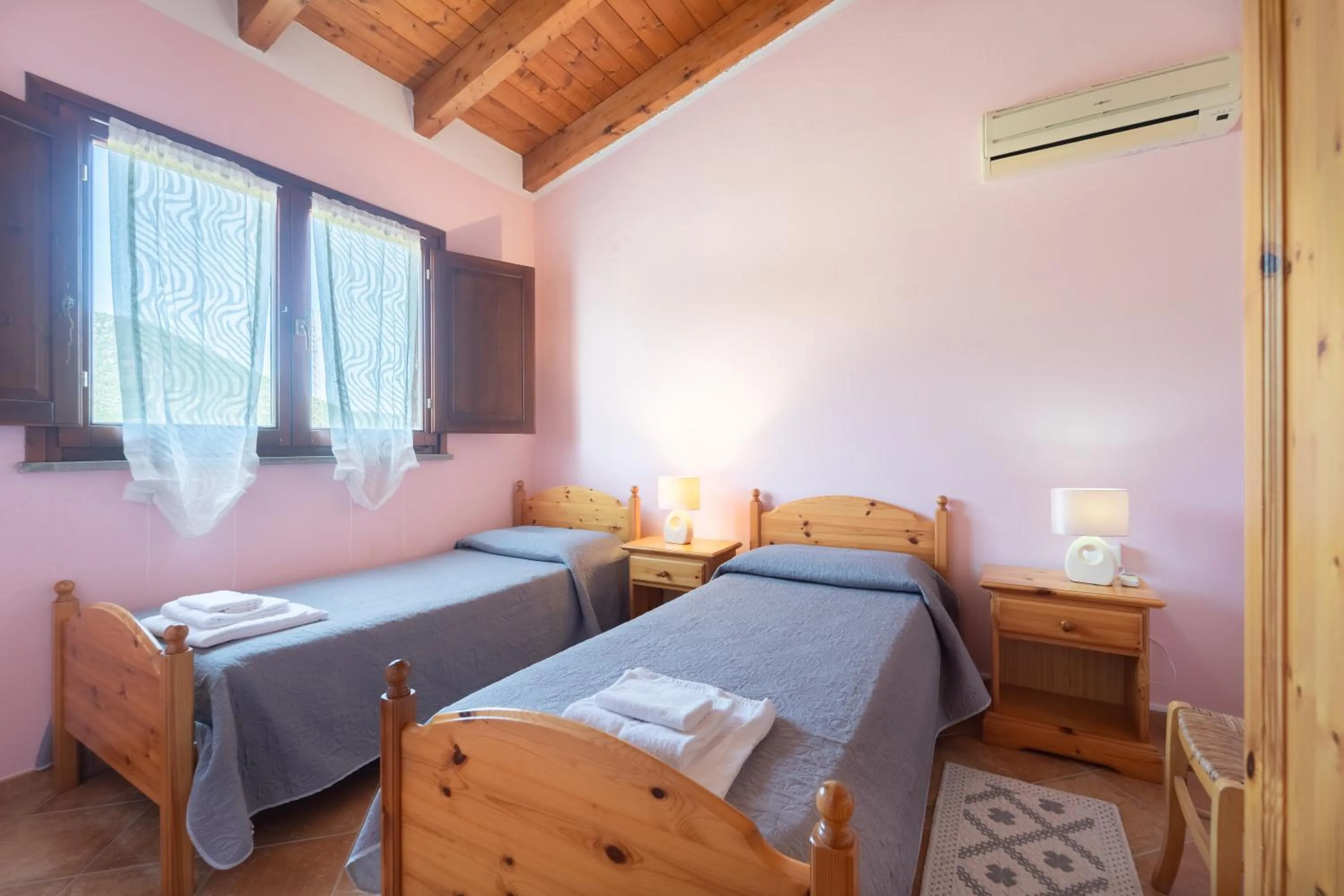 Bed in Agriturismo La Grotta Del Tesoro