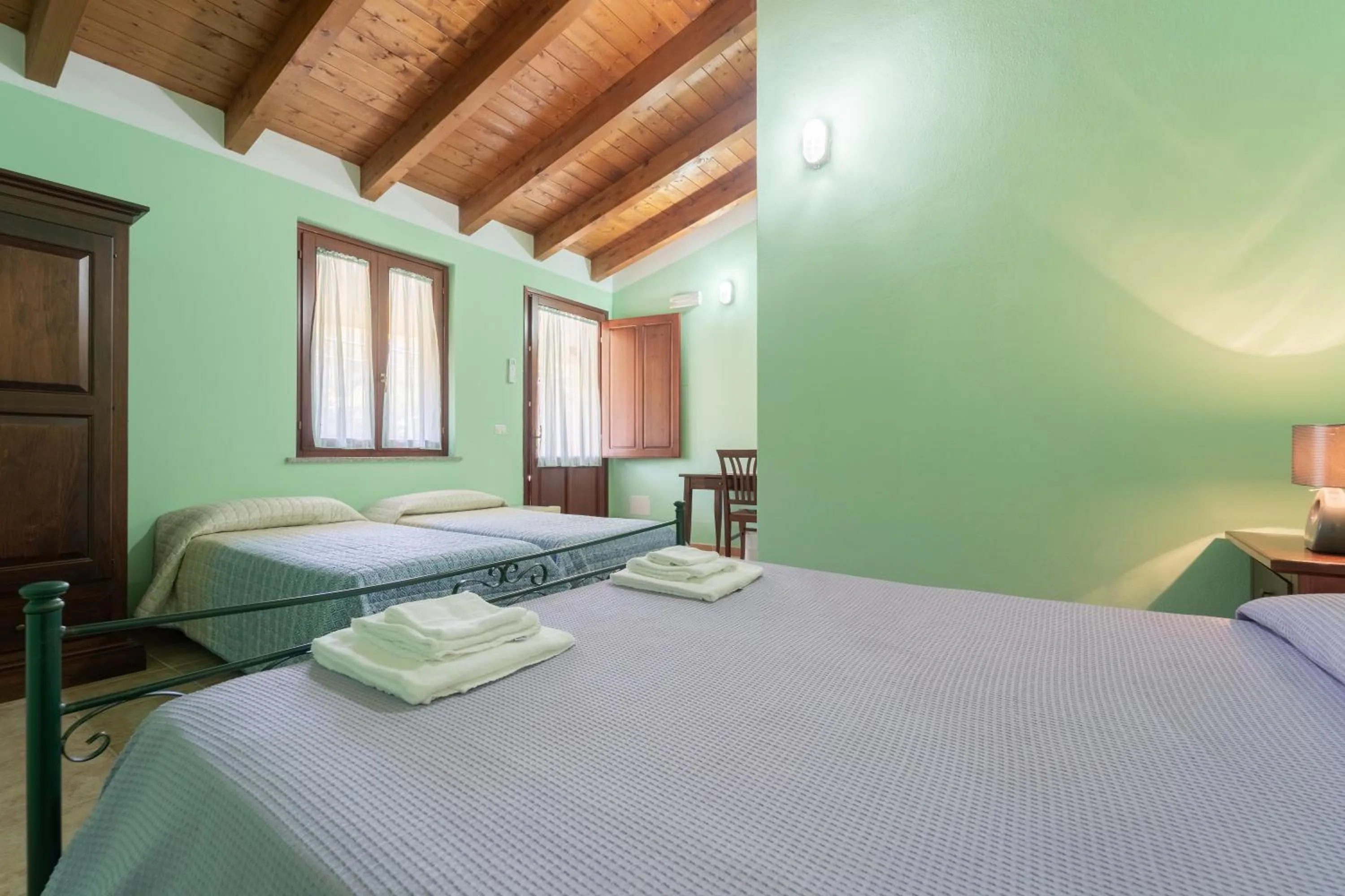 Bed in Agriturismo La Grotta Del Tesoro