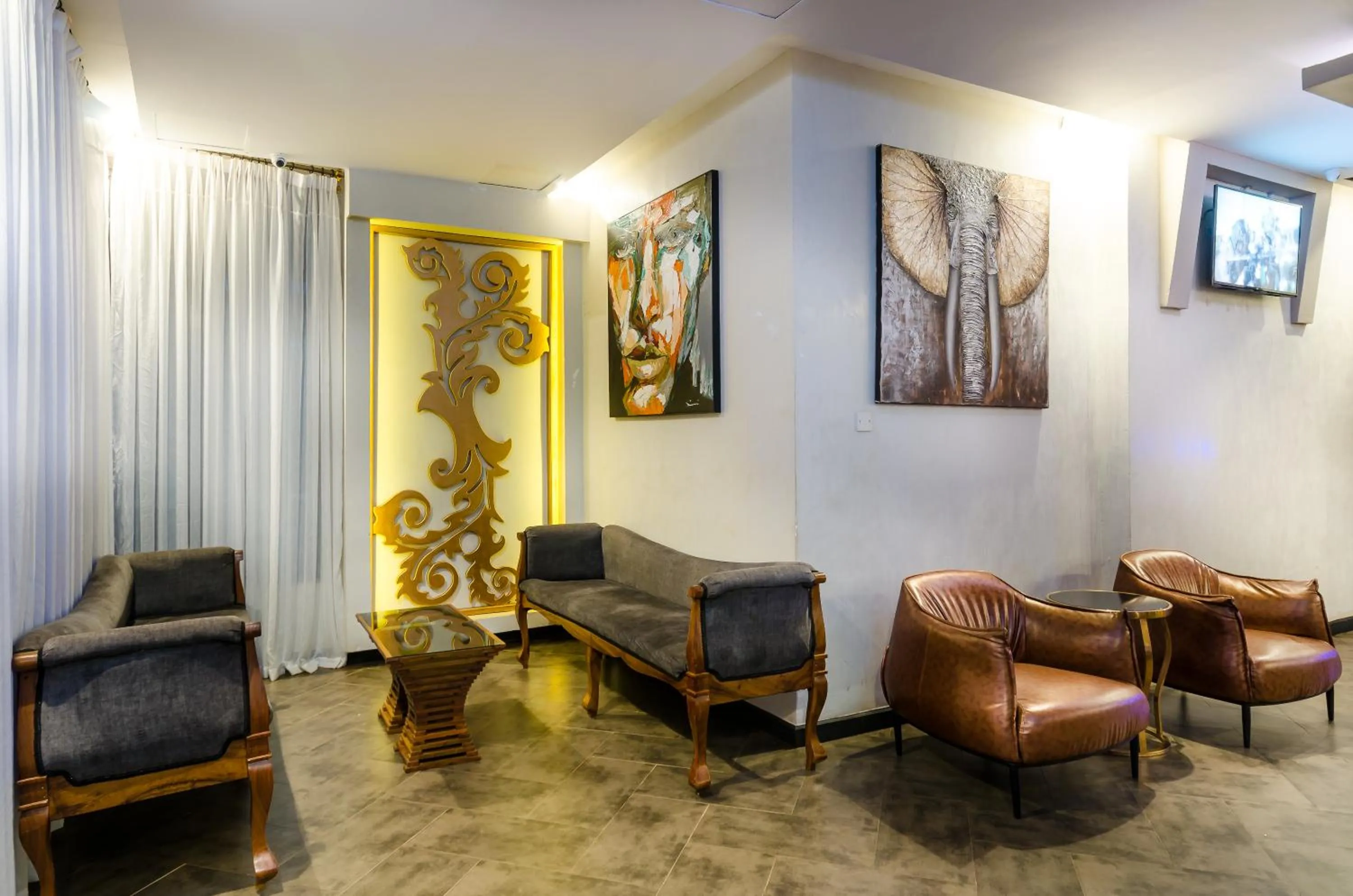 Communal lounge/ TV room in The Venti Hotel & Spa