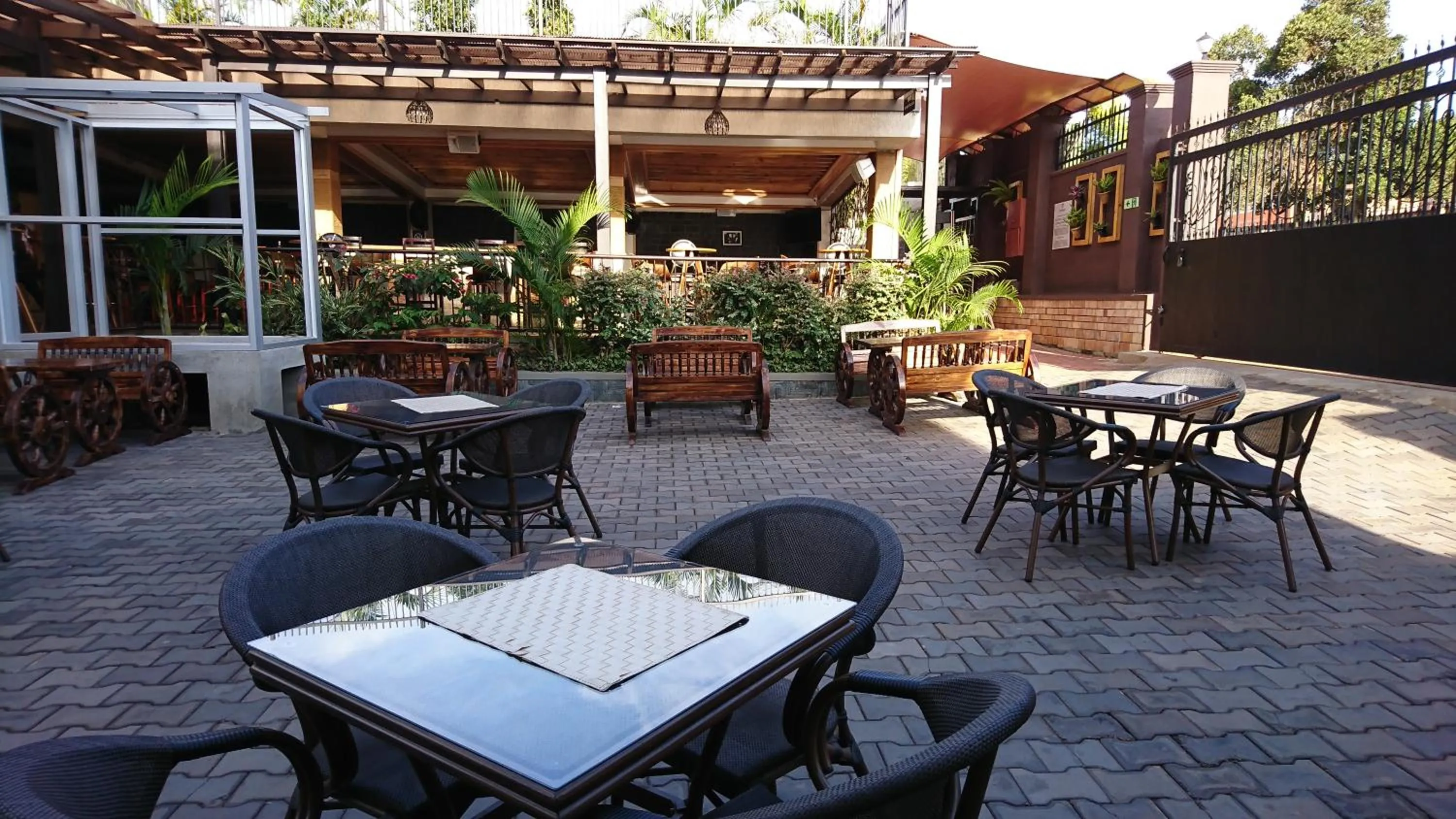 Restaurant/places to eat in The Venti Hotel & Spa