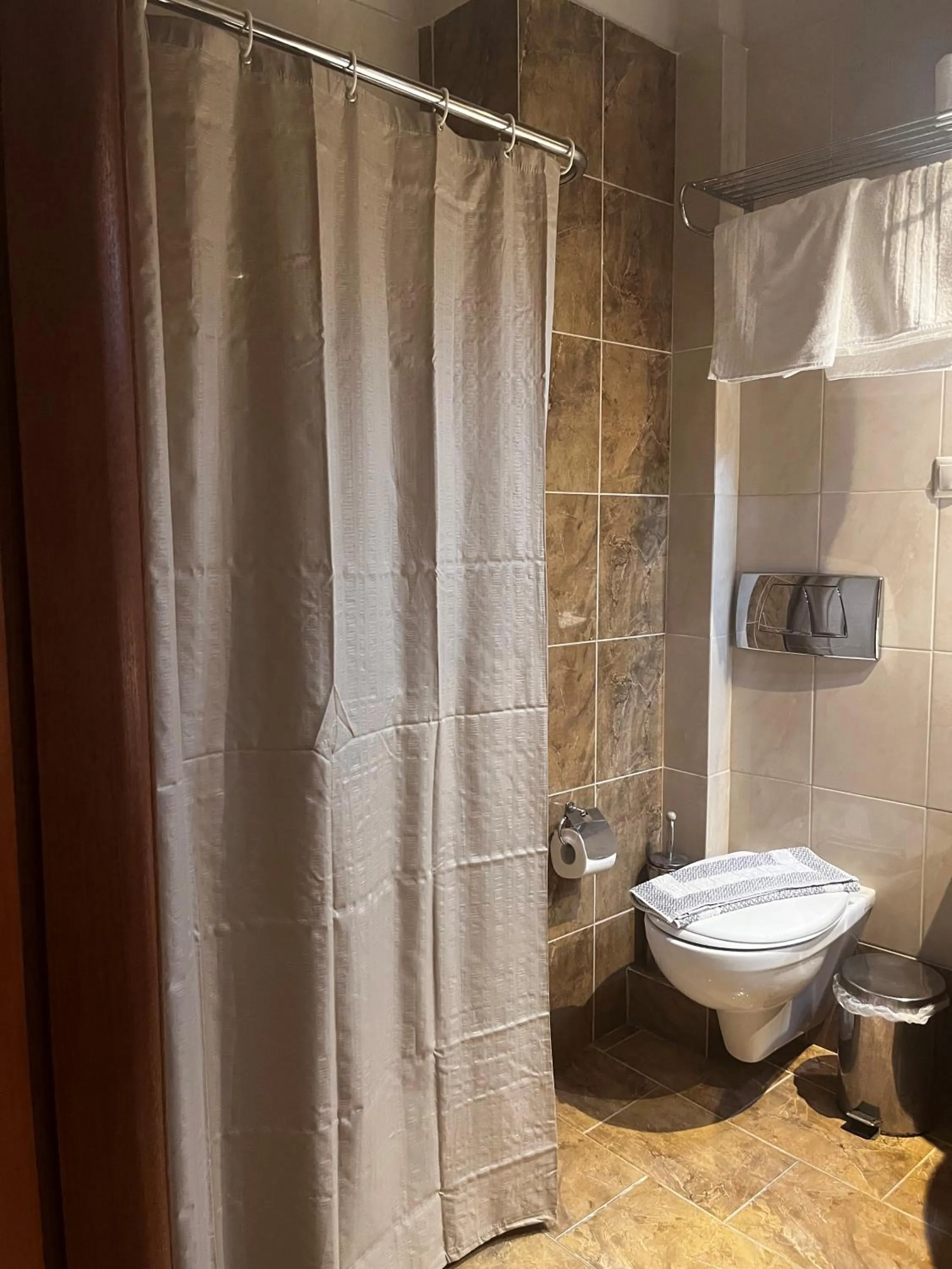 Shower in Evia Hotel & Suites