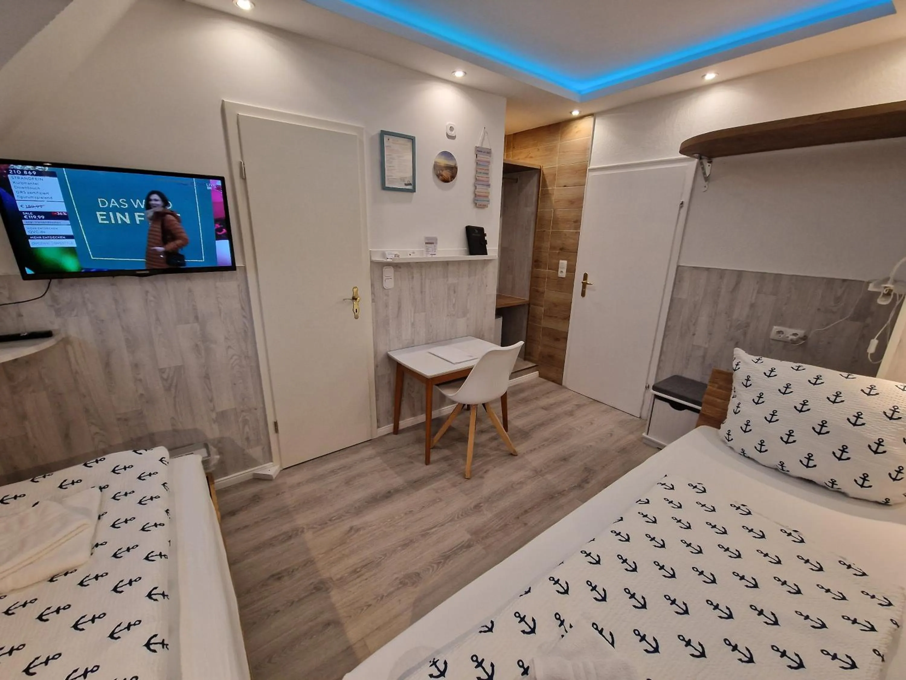 Bed in Hotel Kenny & Henry