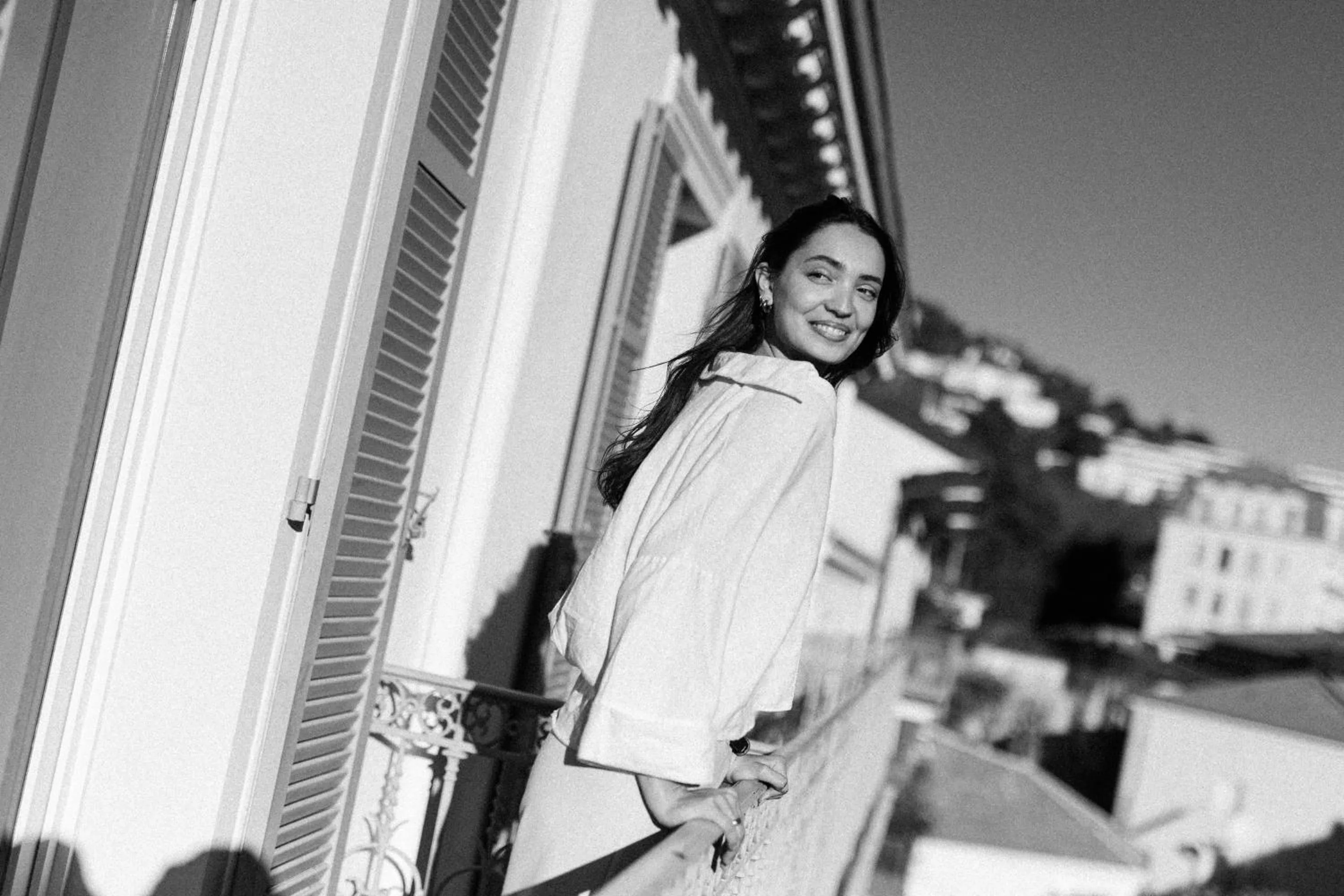 People in Hotel Verlaine