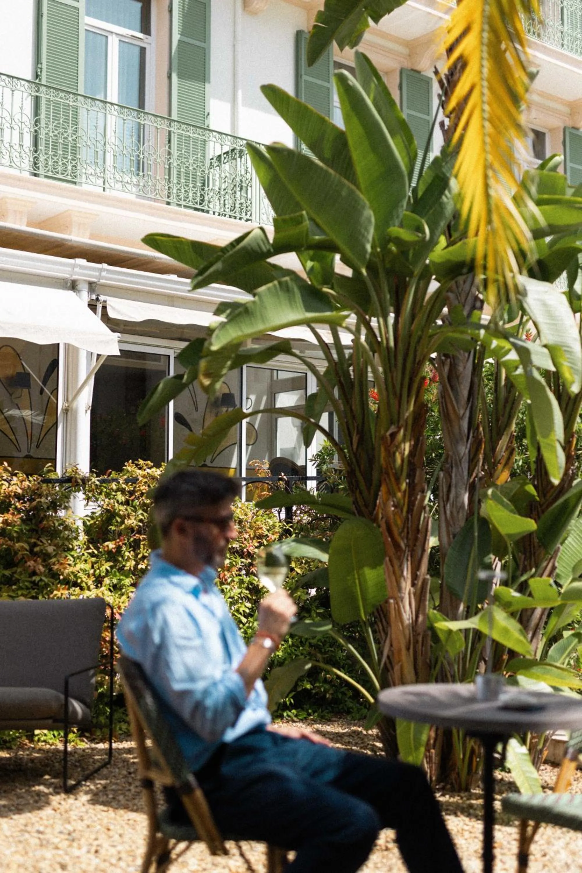 Day in Hotel Verlaine