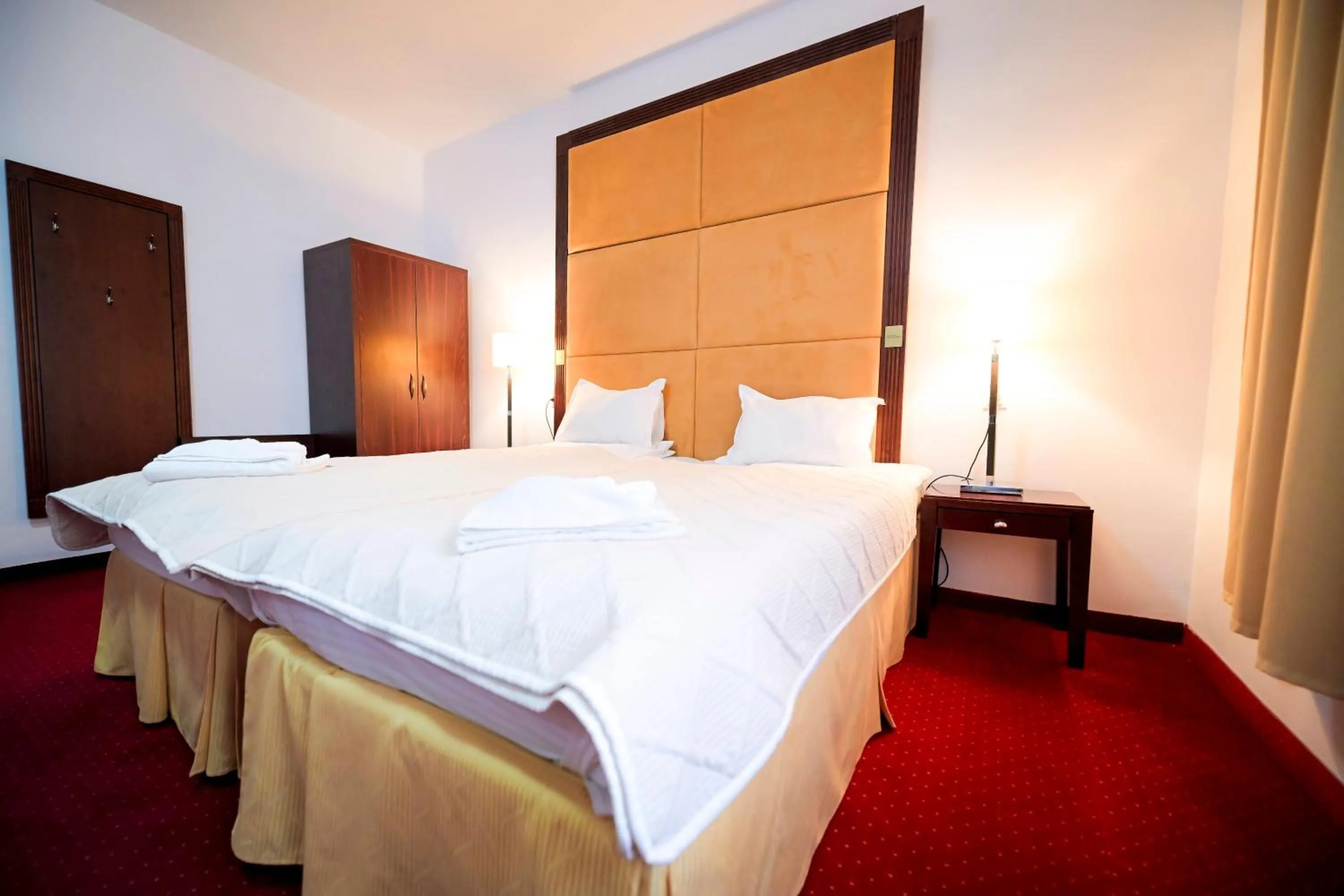 Photo of the whole room, Bed in Visconti Militari