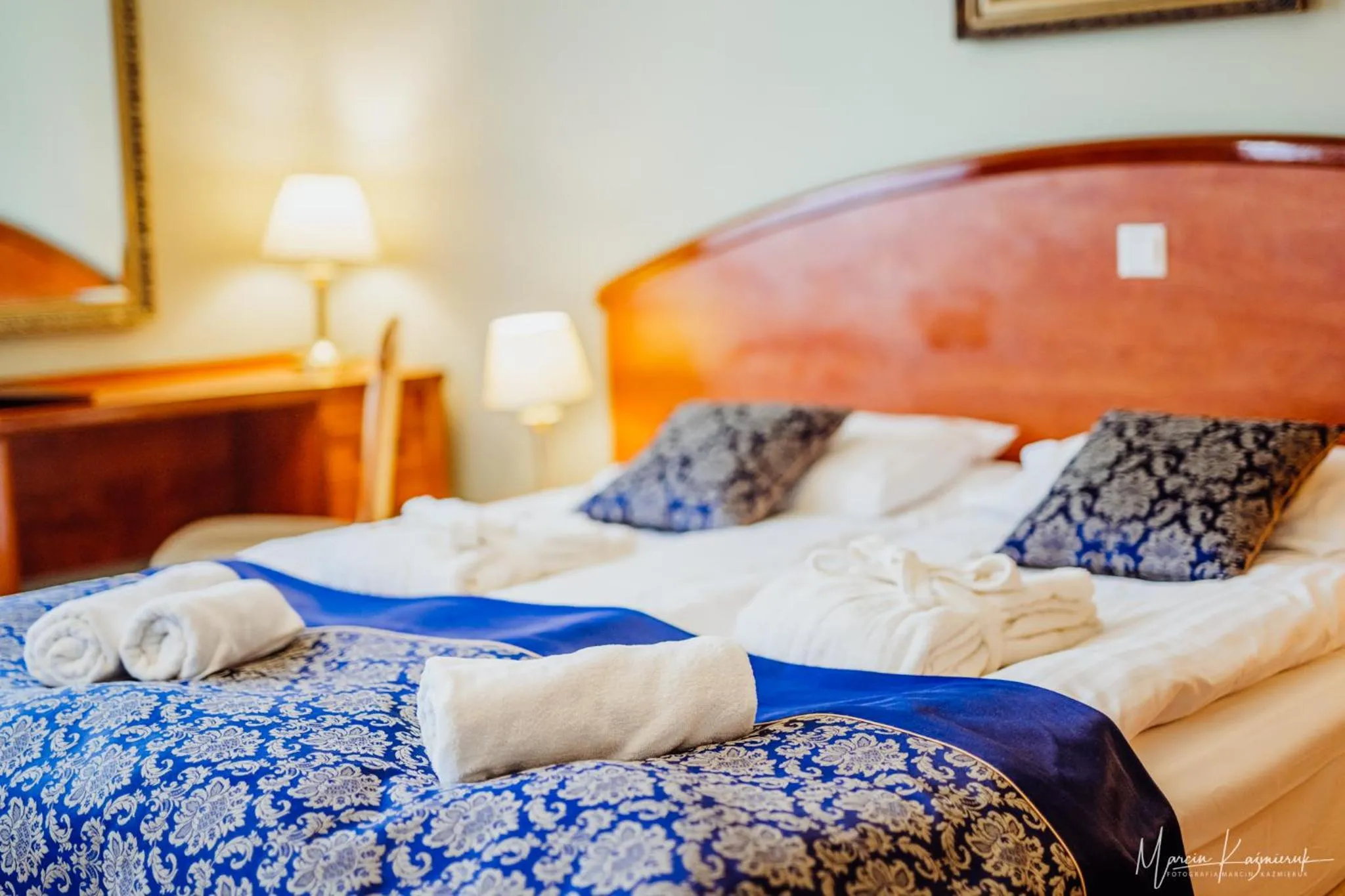 Bed in Park Hotel Kur & Spa