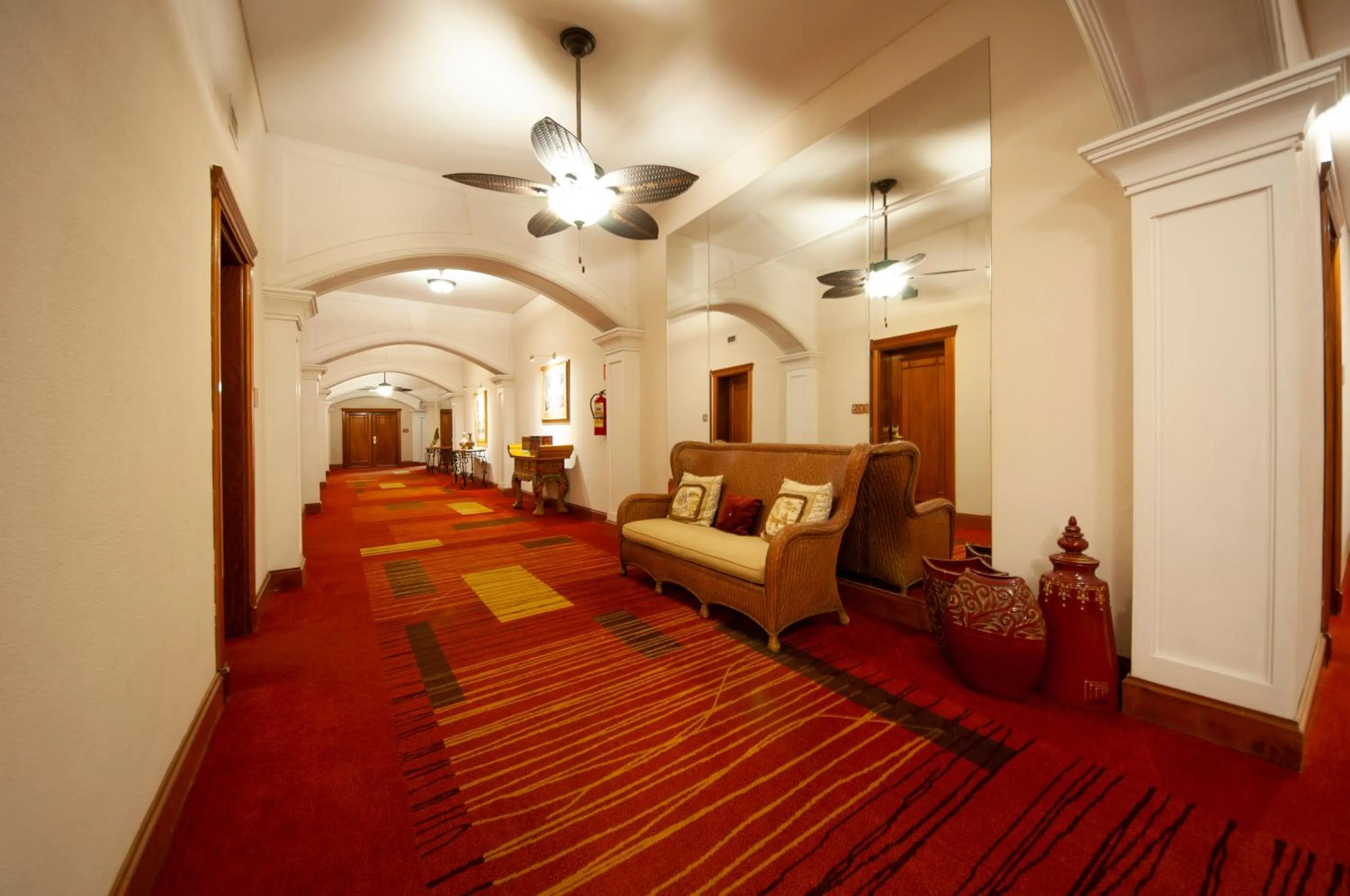 Bed in Granados Park Hotel