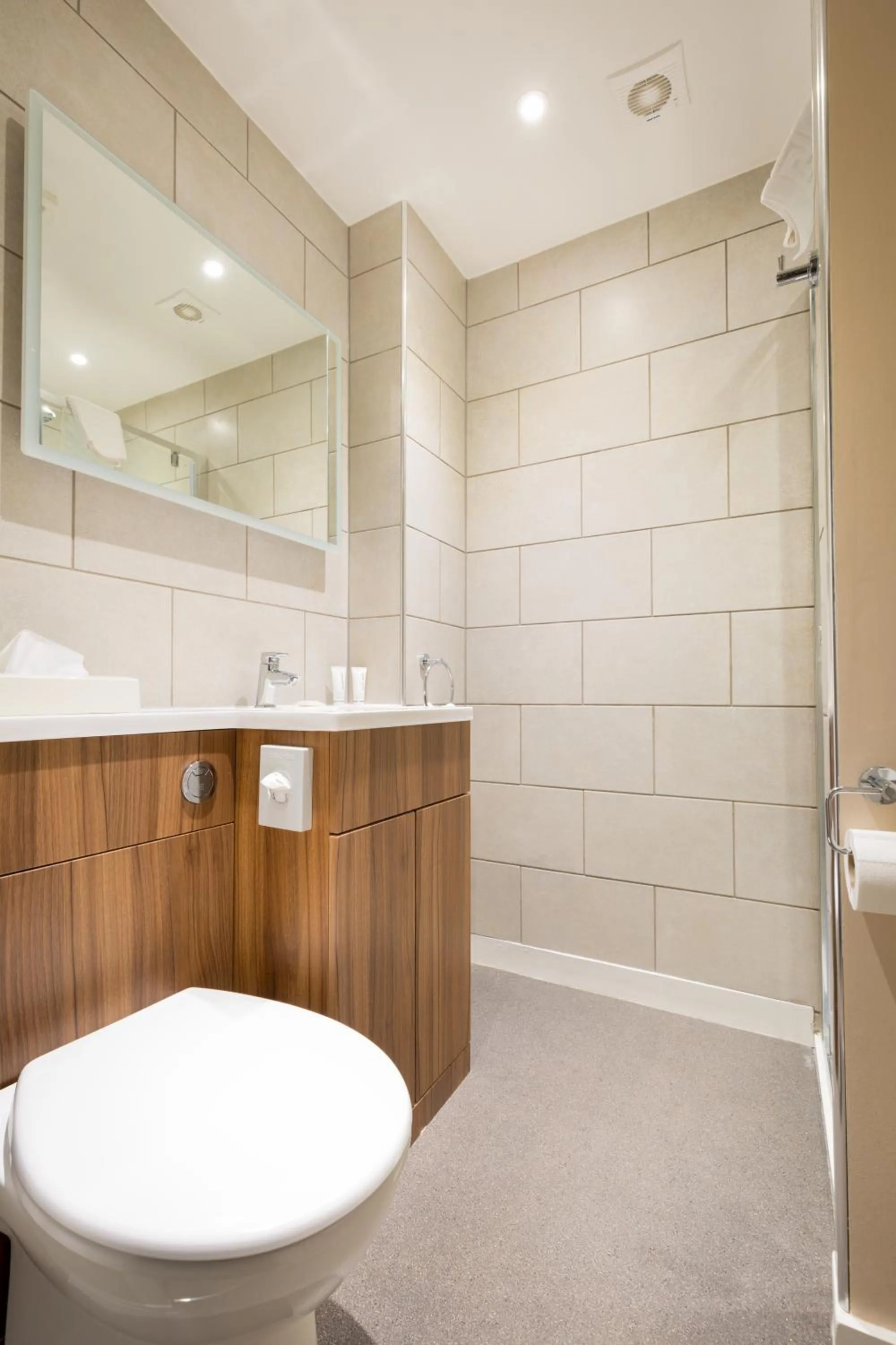 Toilet, Bathroom in Best Western Station Hotel