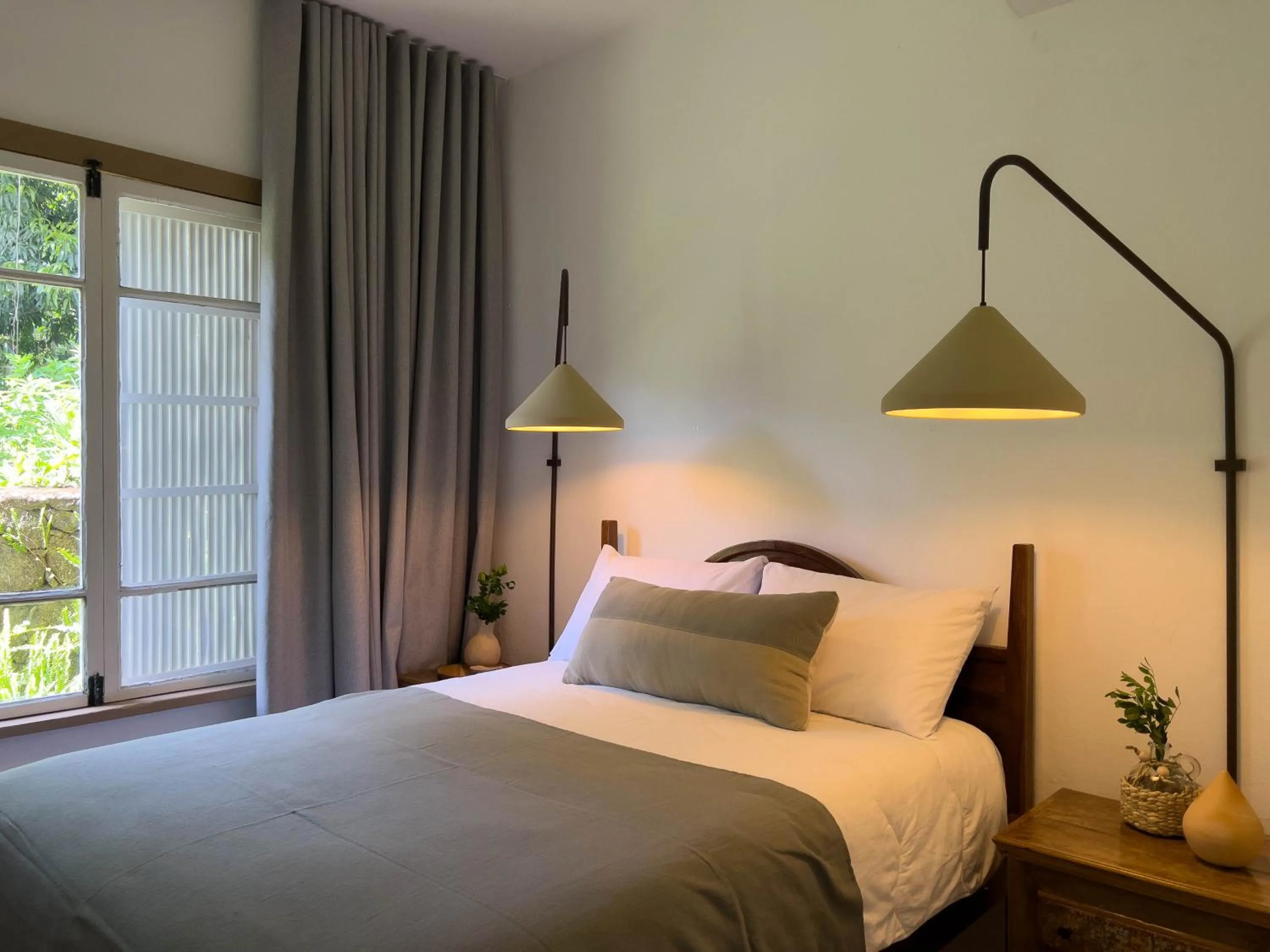 Photo of the whole room, Bed in Pousada Vagalume