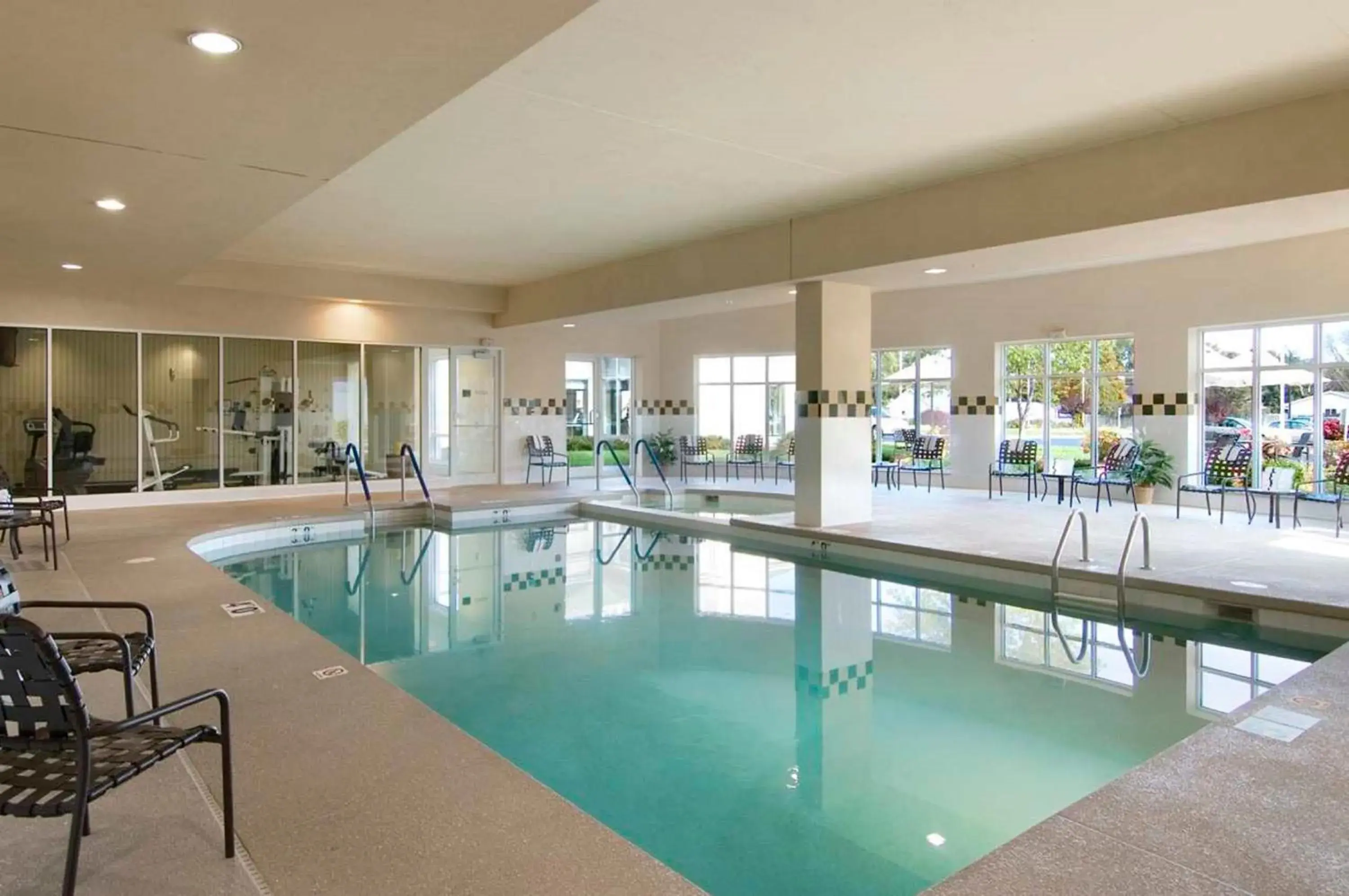 Swimming Pool in Hilton Garden Inn Green Bay