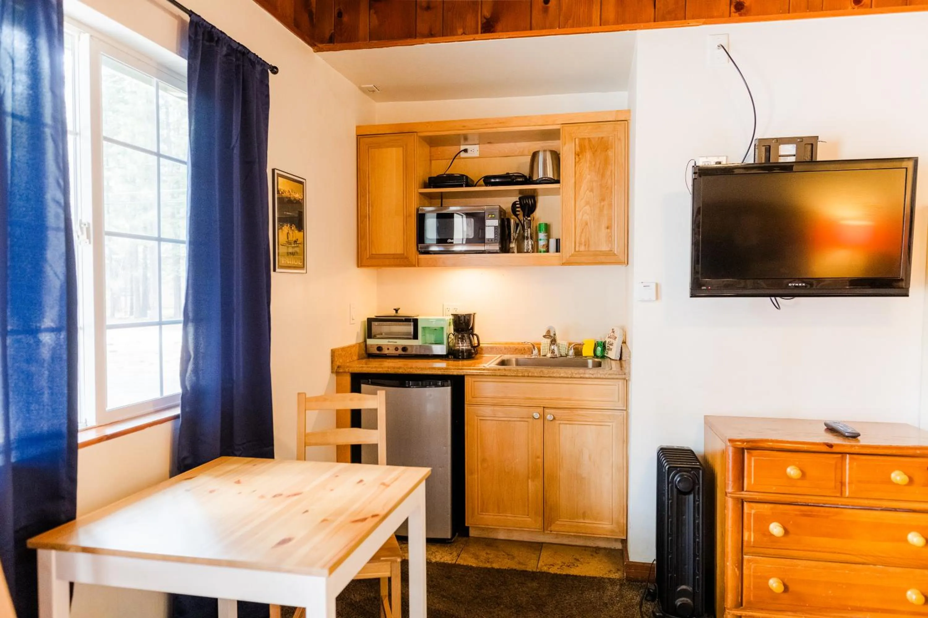 TV and multimedia in The Washoe Lodge