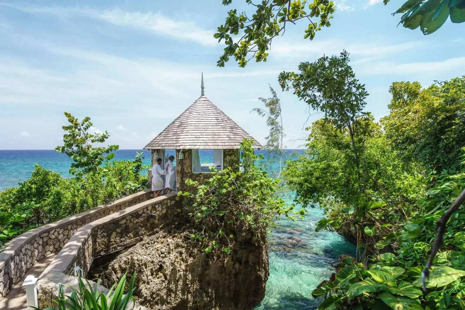 Property building in Couples Sans Souci Property building in Couples Sans Souci