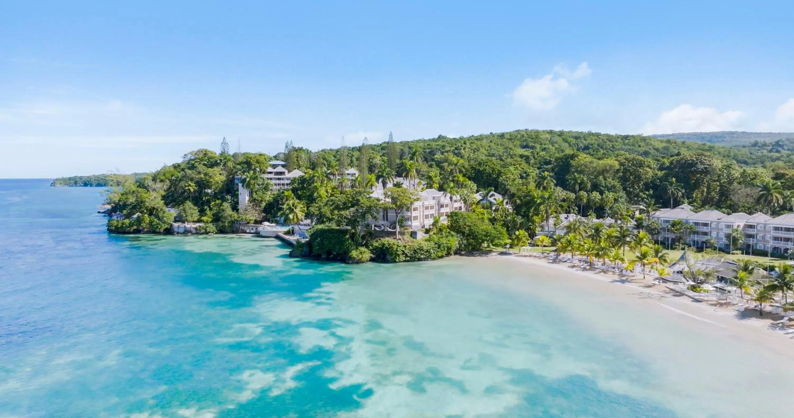 Property building in Couples Sans Souci