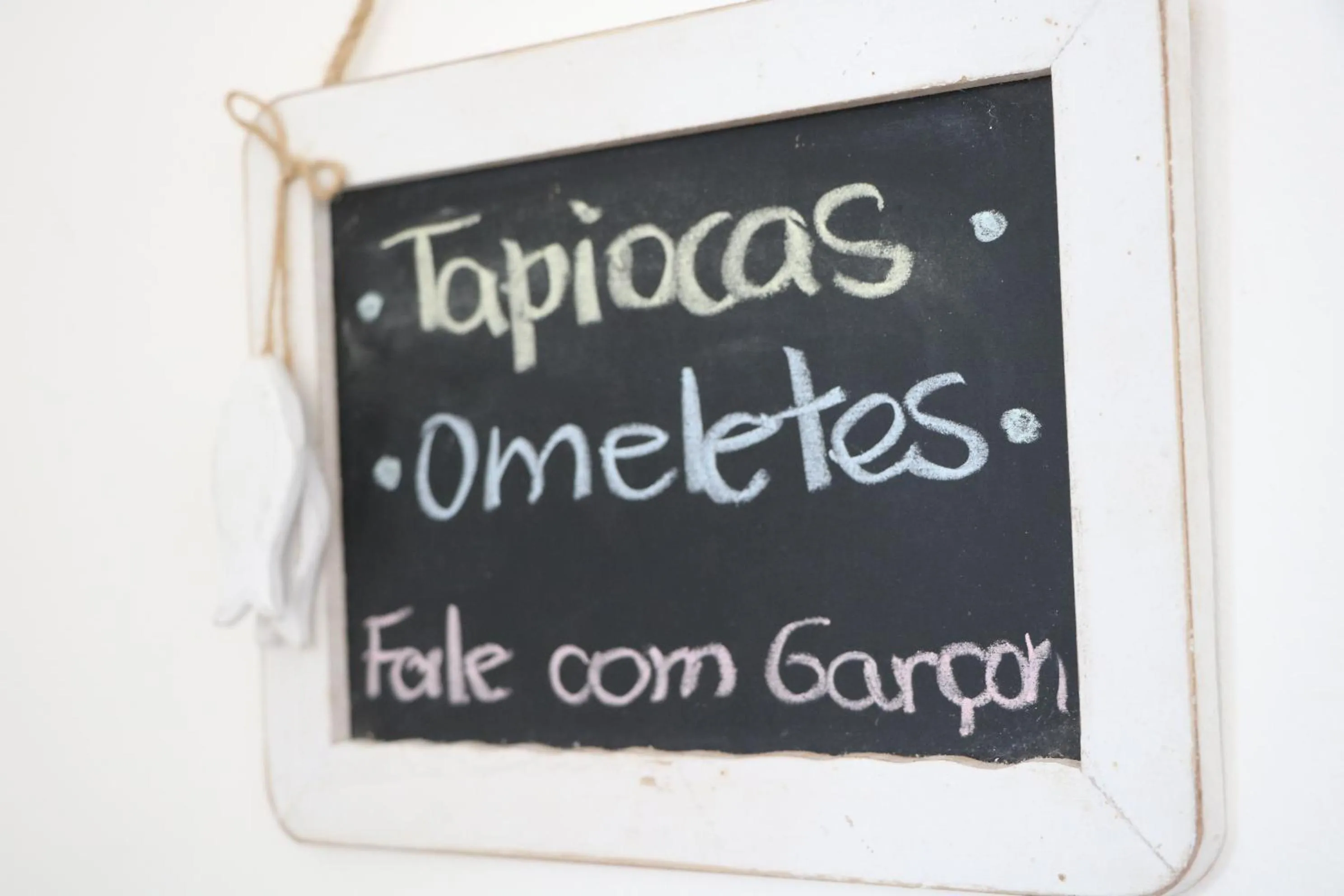 Buffet breakfast in Pousada Quatro Estações