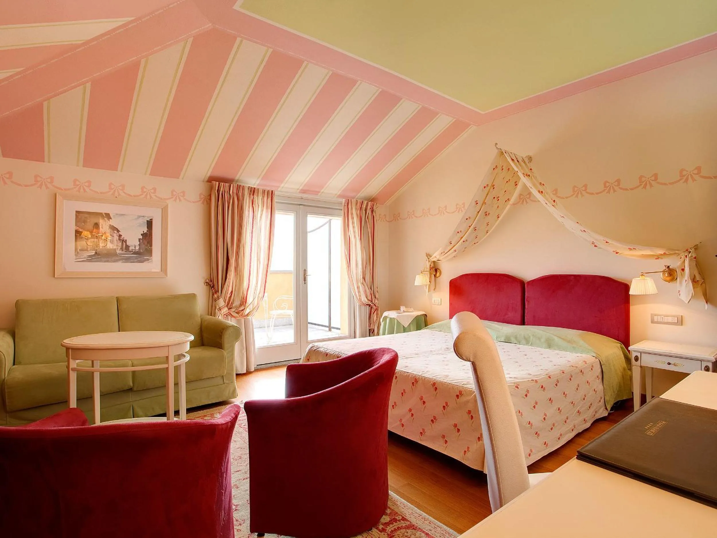 Poggio Radicati Hotel De Charme