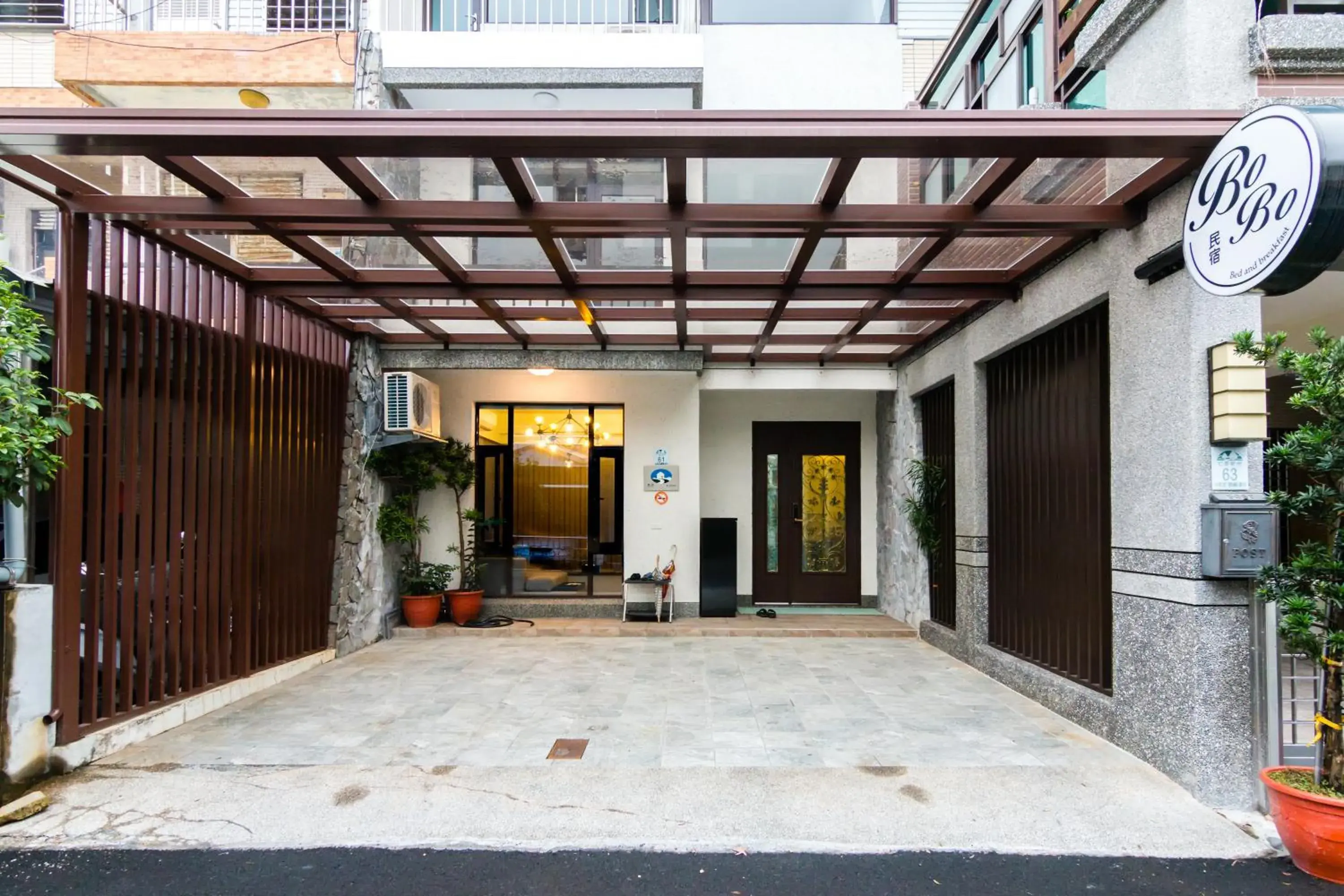 Facade/entrance in BoBo's Homestay Facade/entrance in BoBo's Homestay