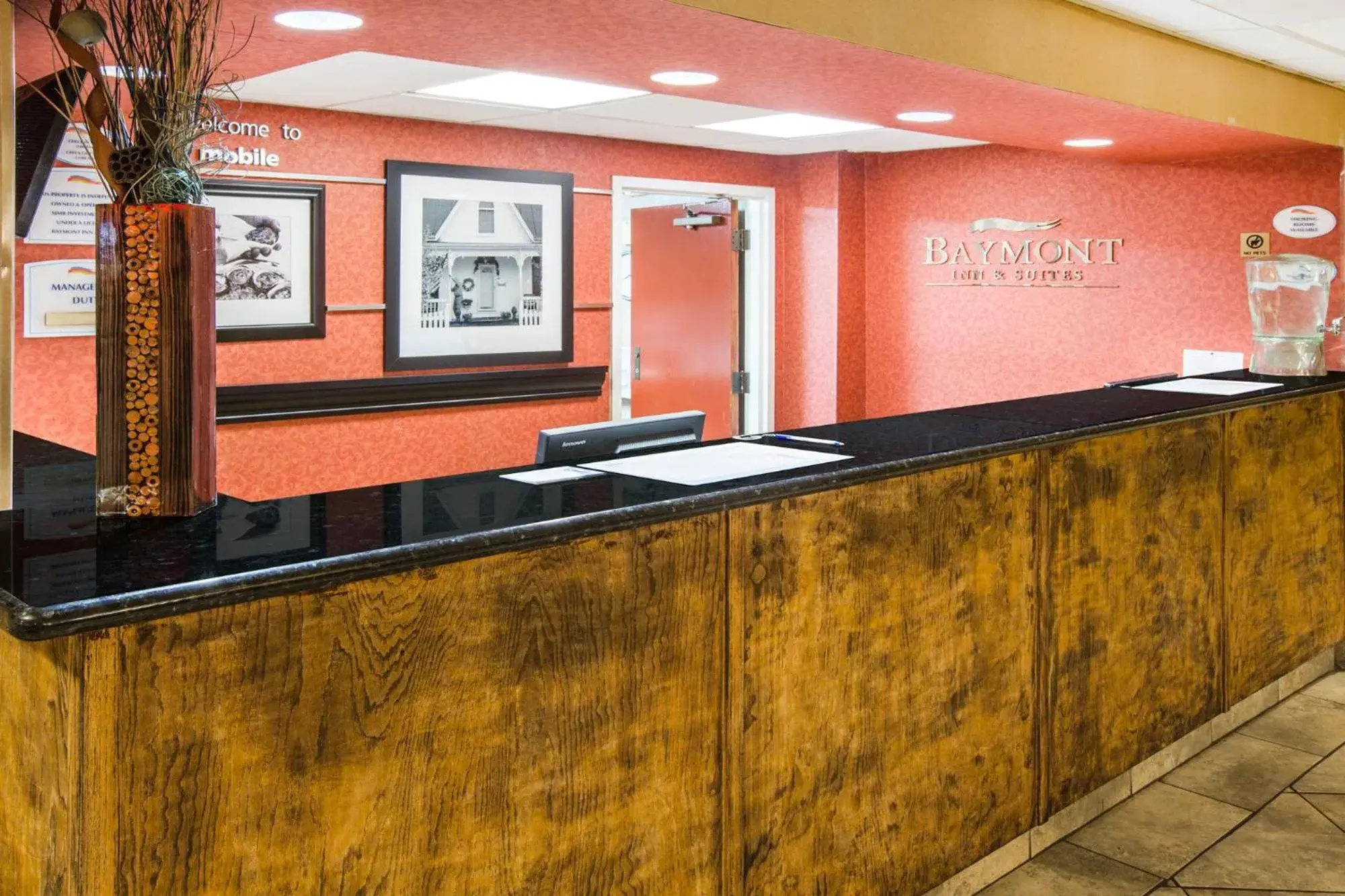 Lobby or reception, Lobby/Reception in Baymont by Wyndham Mobile/ I-65