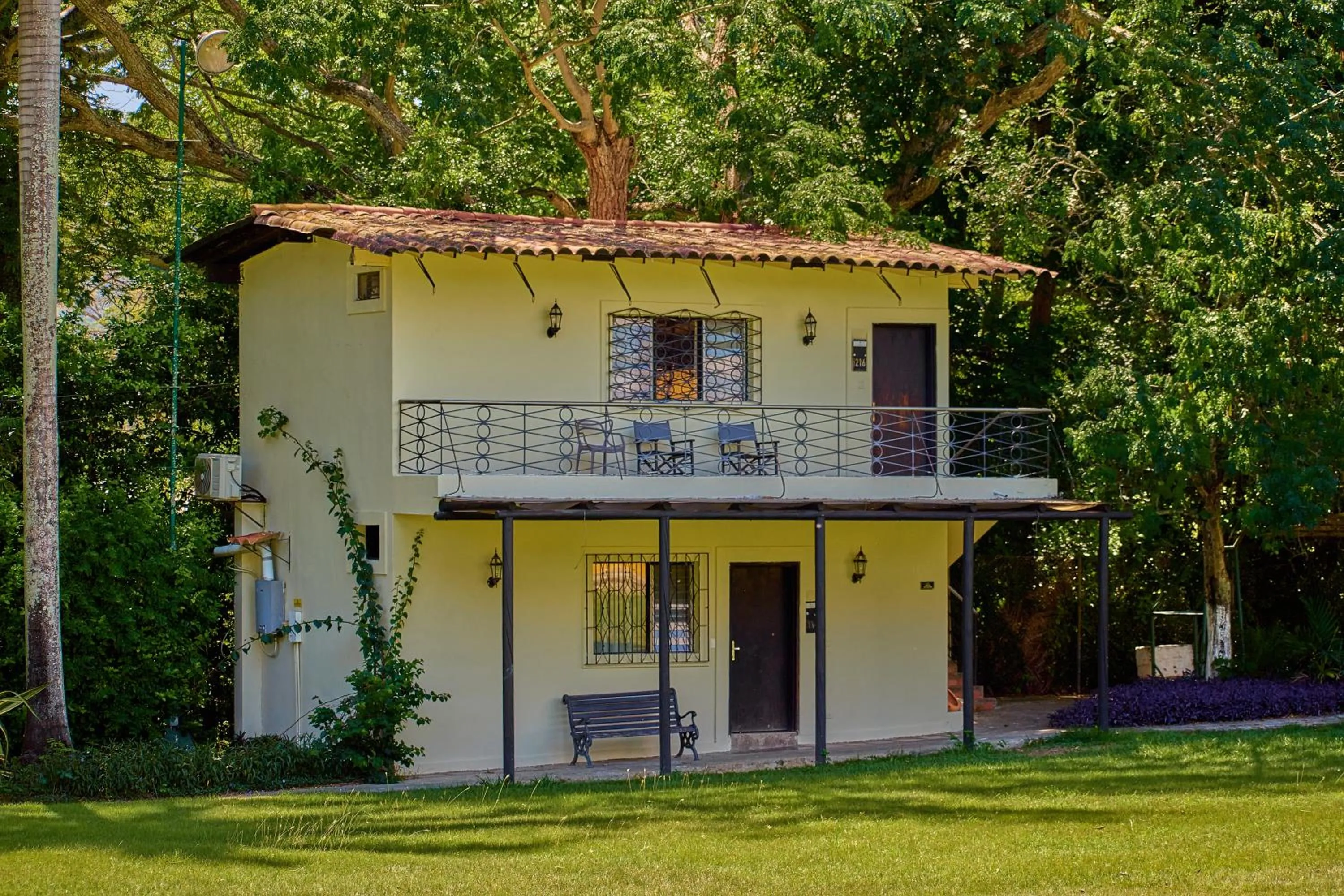 La Iguana de Santa Fe by Bernalo Hotels