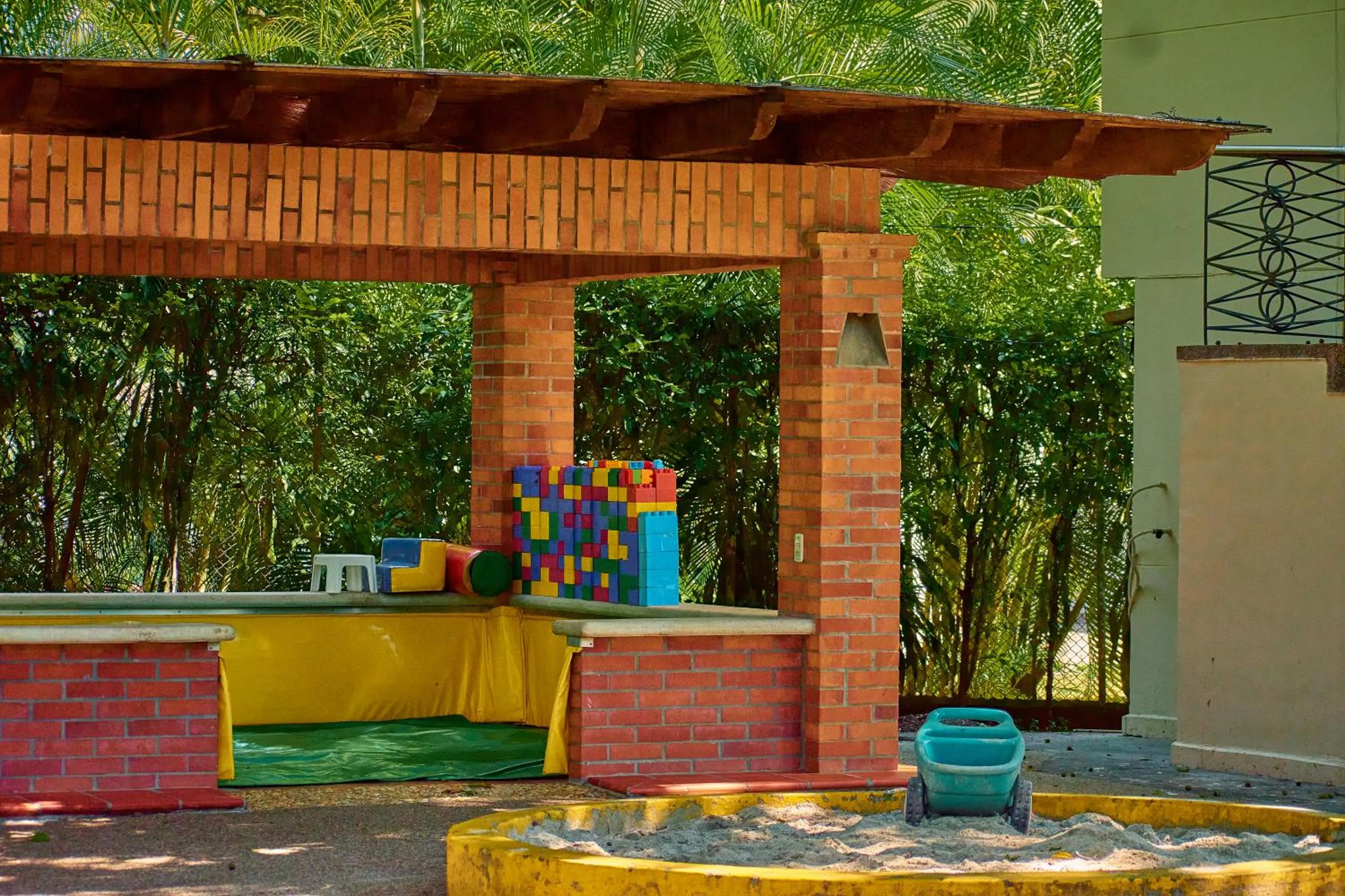La Iguana de Santa Fe by Bernalo Hotels