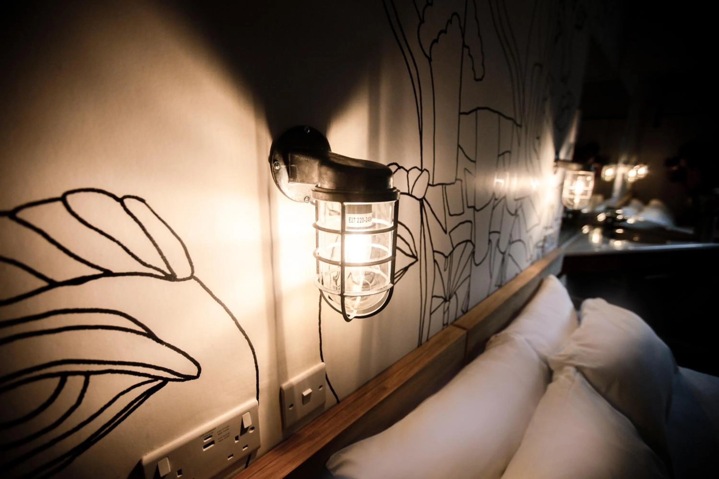 Bed in Metro Inns Newcastle