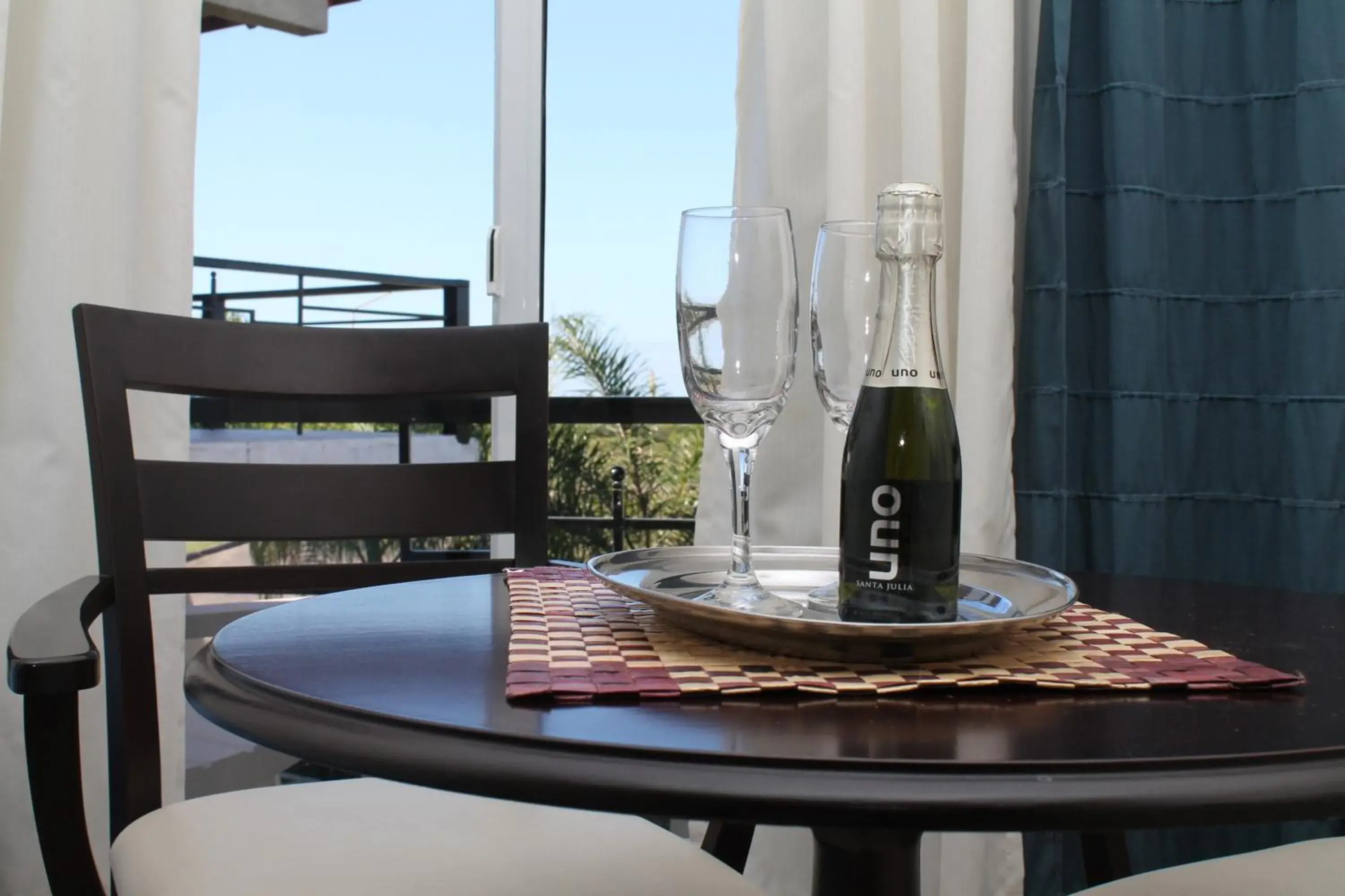 Superior Double Room in Brisas del Lago Apart y Hotel Superior Double Room in Brisas del Lago Apart y Hotel