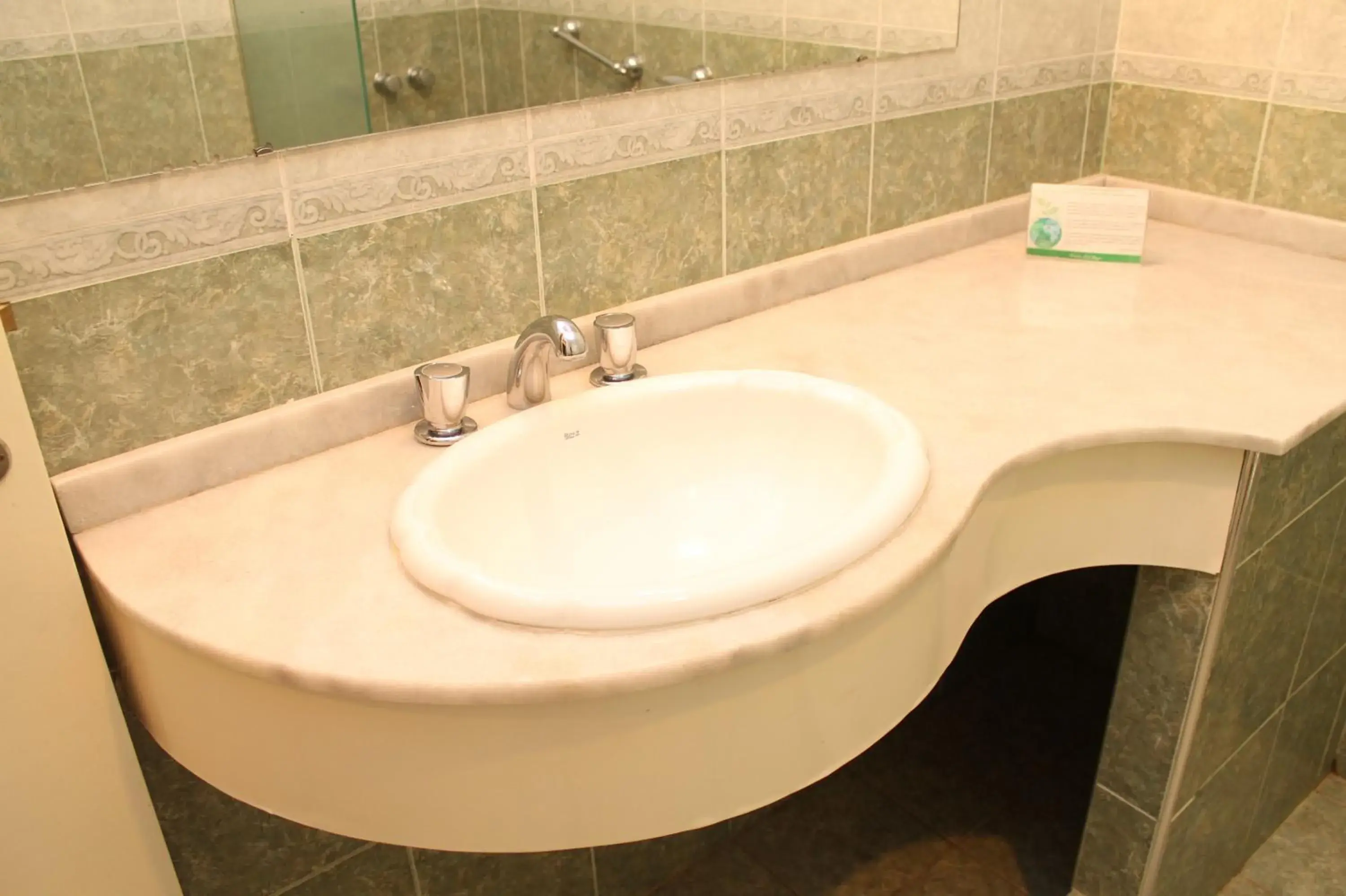 Superior Double Room in Brisas del Lago Apart y Hotel Superior Double Room in Brisas del Lago Apart y Hotel