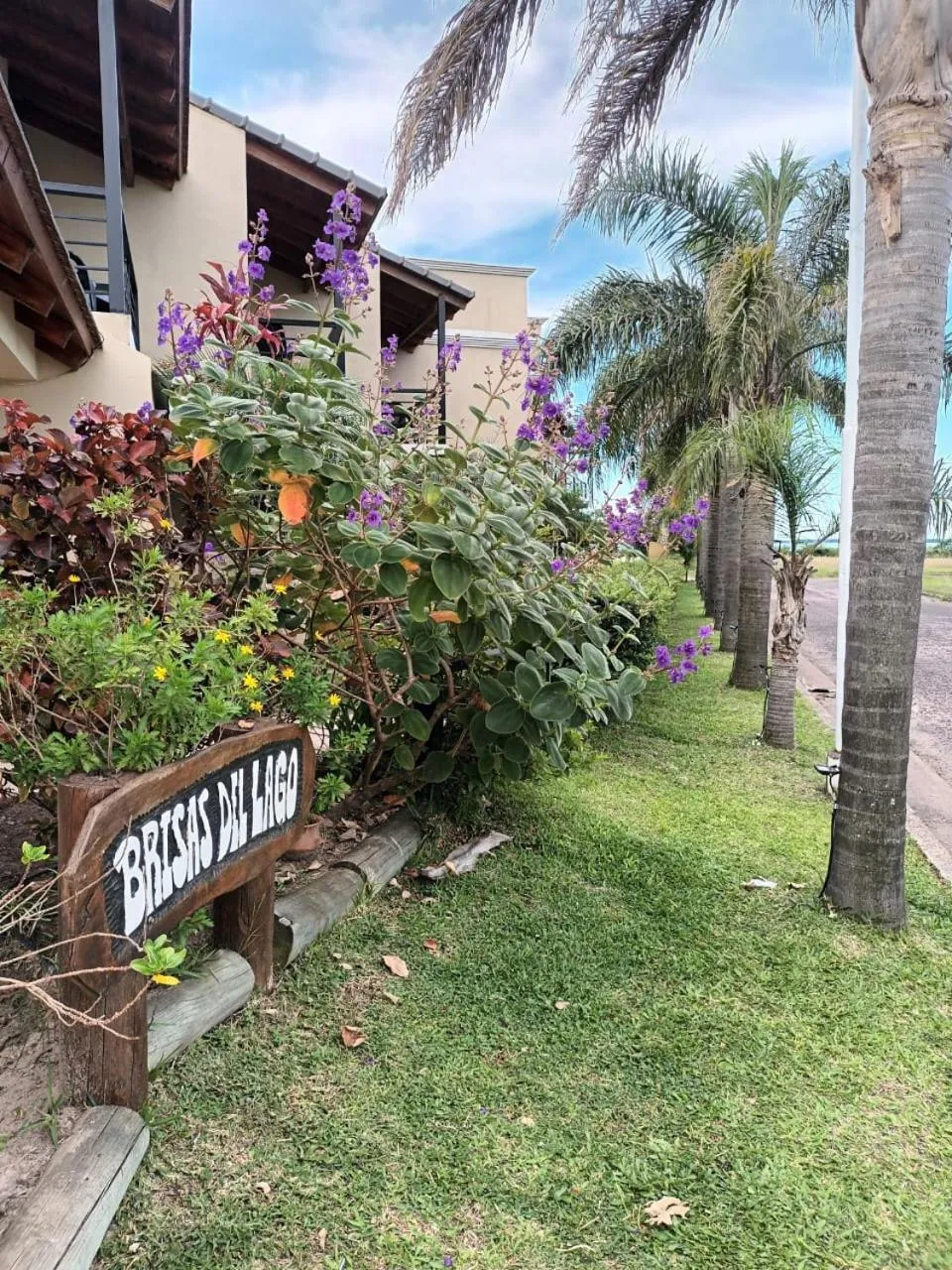 Off site in Brisas del Lago Apart y Hotel