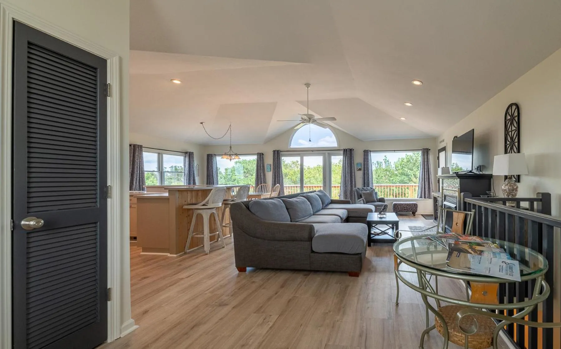 Time to Chill - Corolla, Whalehead, Ocean View, 480 Yds to Beach, Pool, Flex Stays